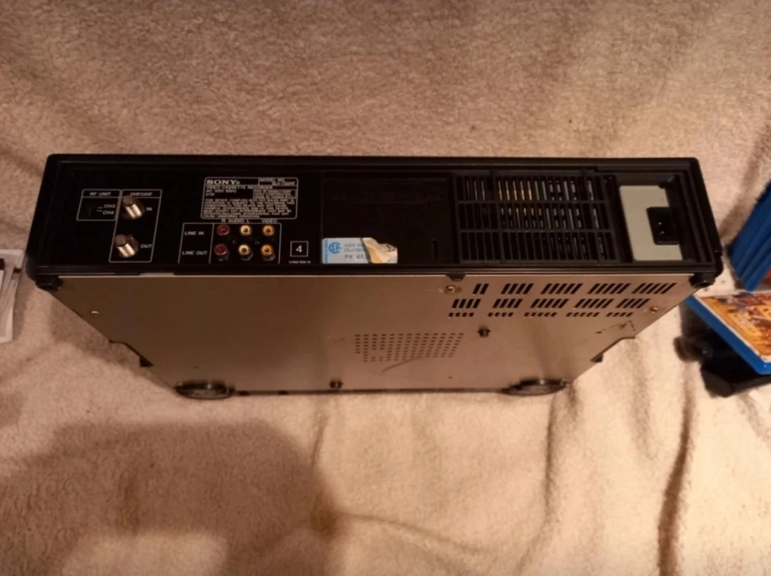 Sony VCR (for parts/repair) - photo 2
