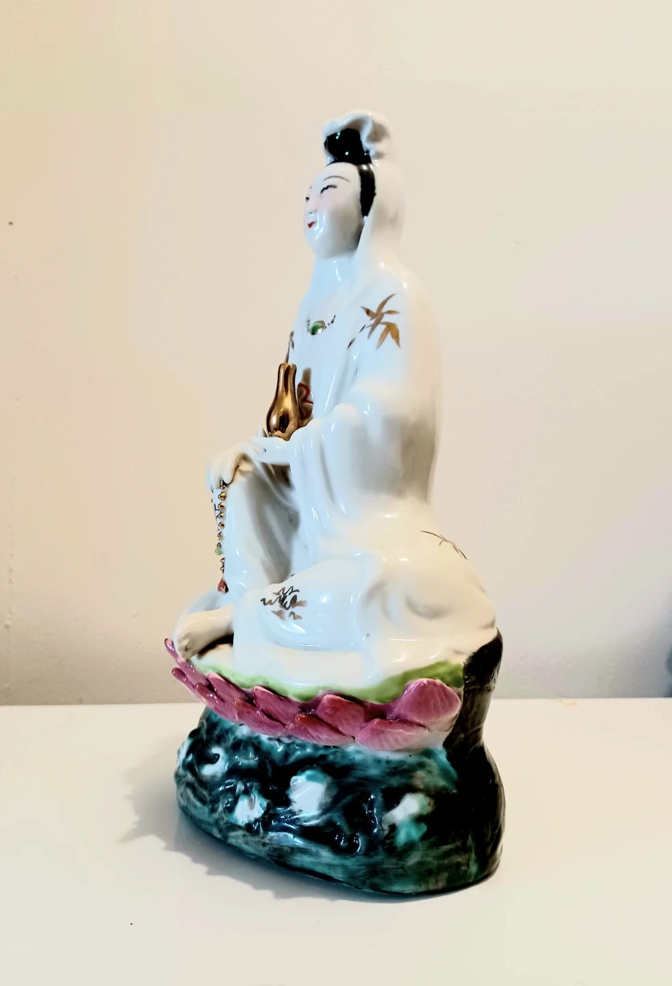 Vtg Kuan Yin Jingdezhen Porcelain Statue - photo 3