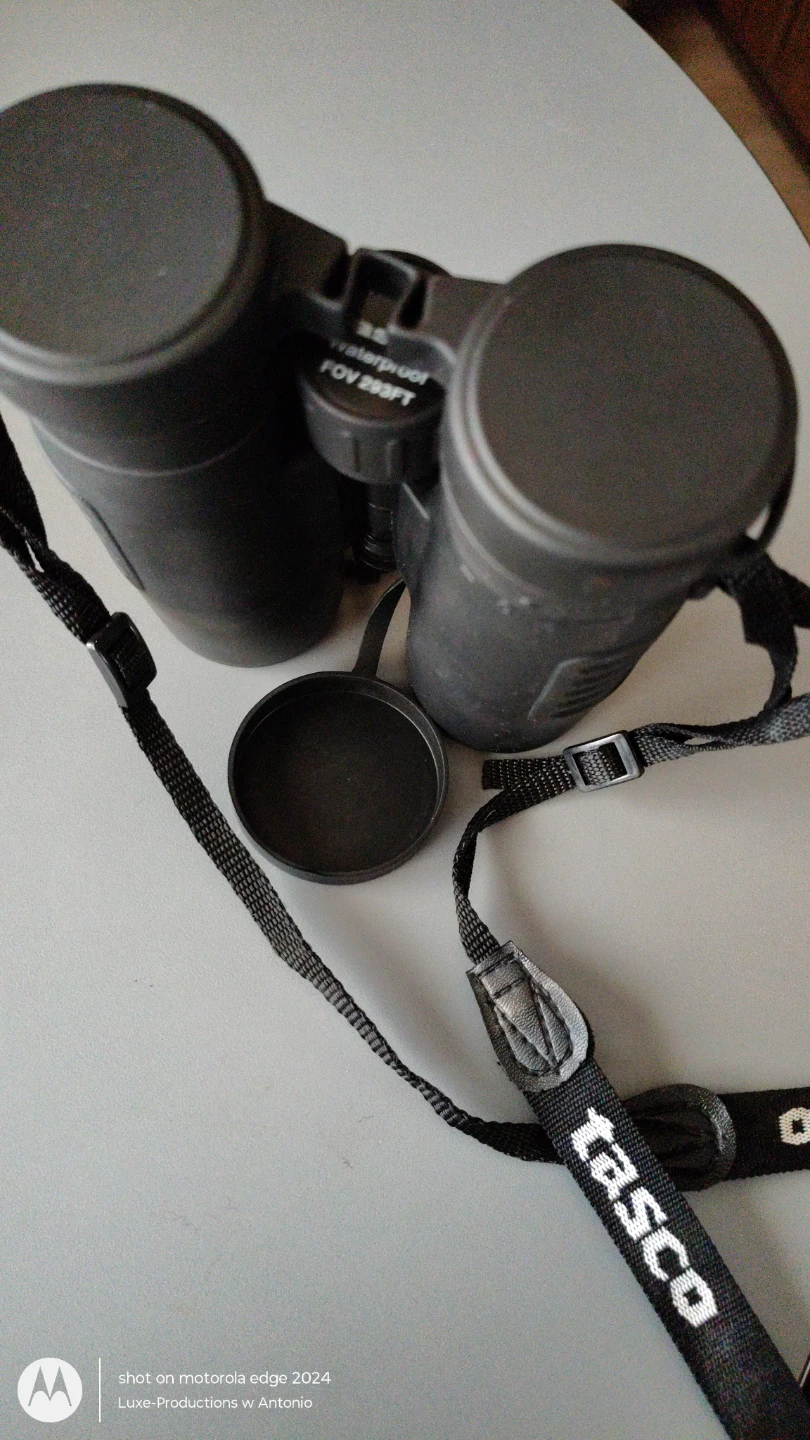 Tasco Sierra 10x42 Waterproof Binoculars - photo 2