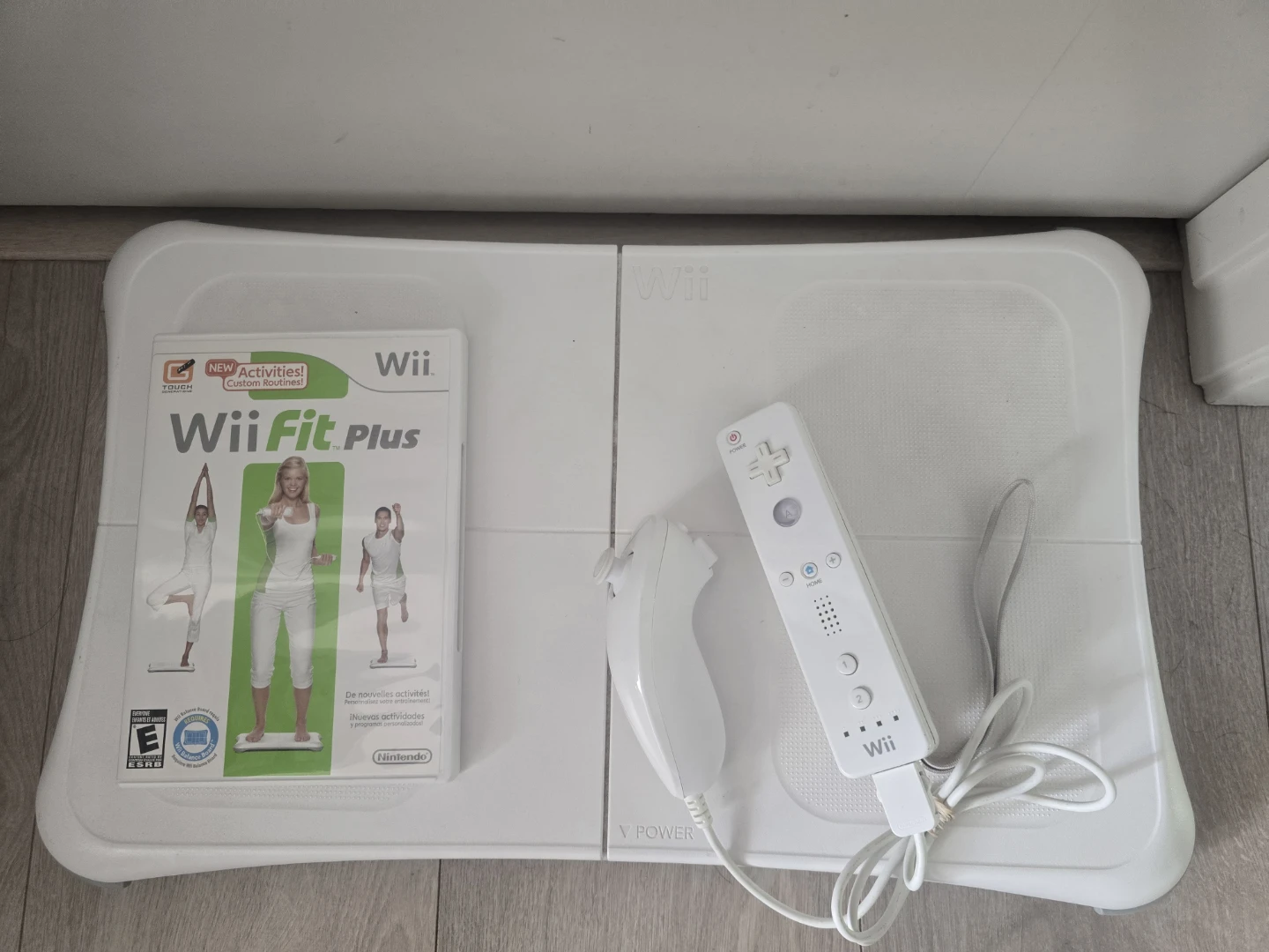 Nintendo Wii Fit Plus bundle