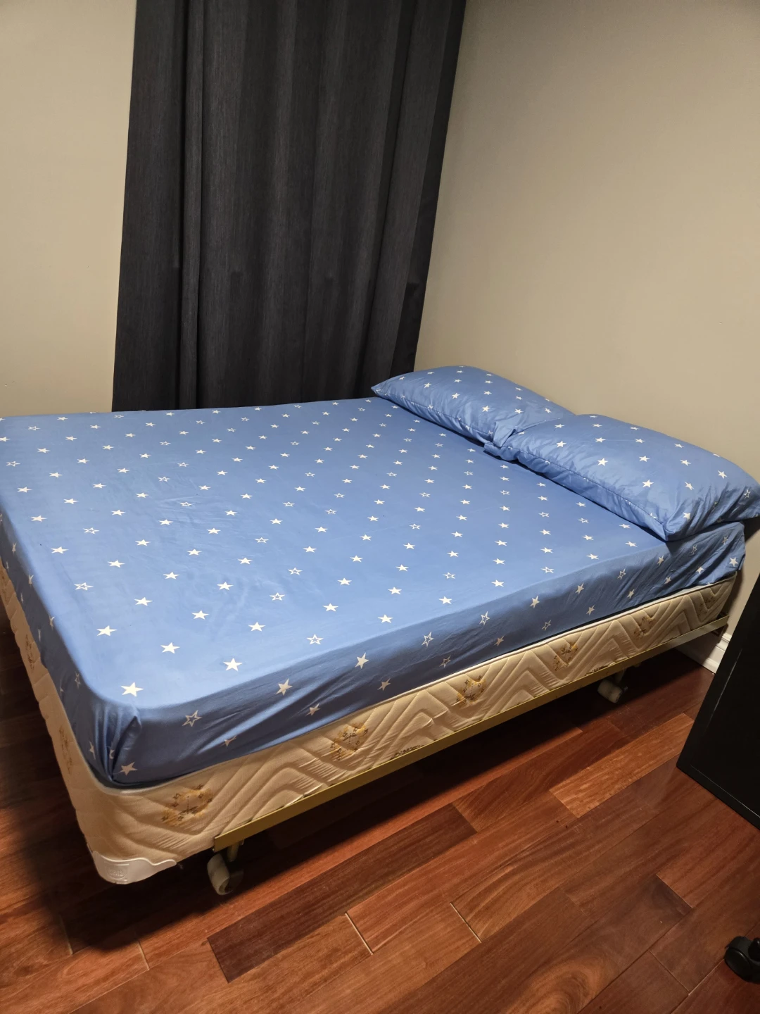 Double Bed with mattress