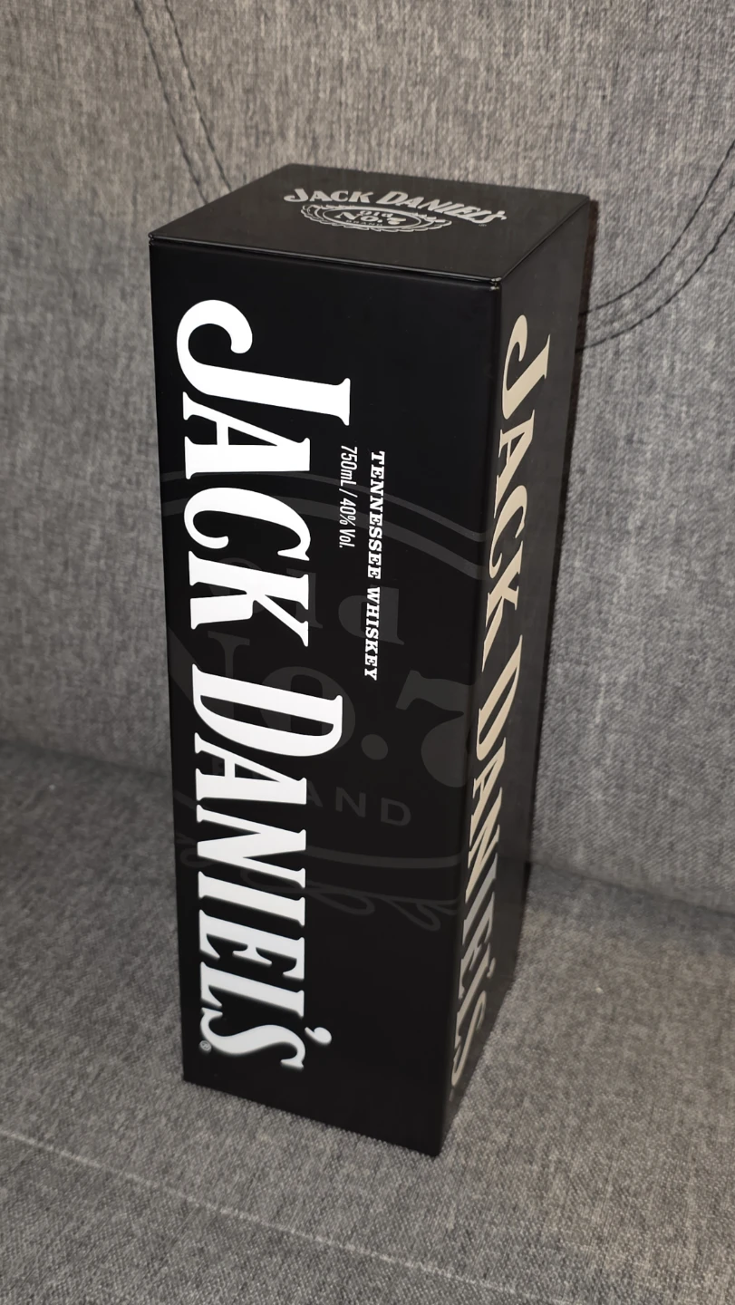 Jack Daniel's Tennessee Whiskey Gift Box 750ml 40% alc./vol.