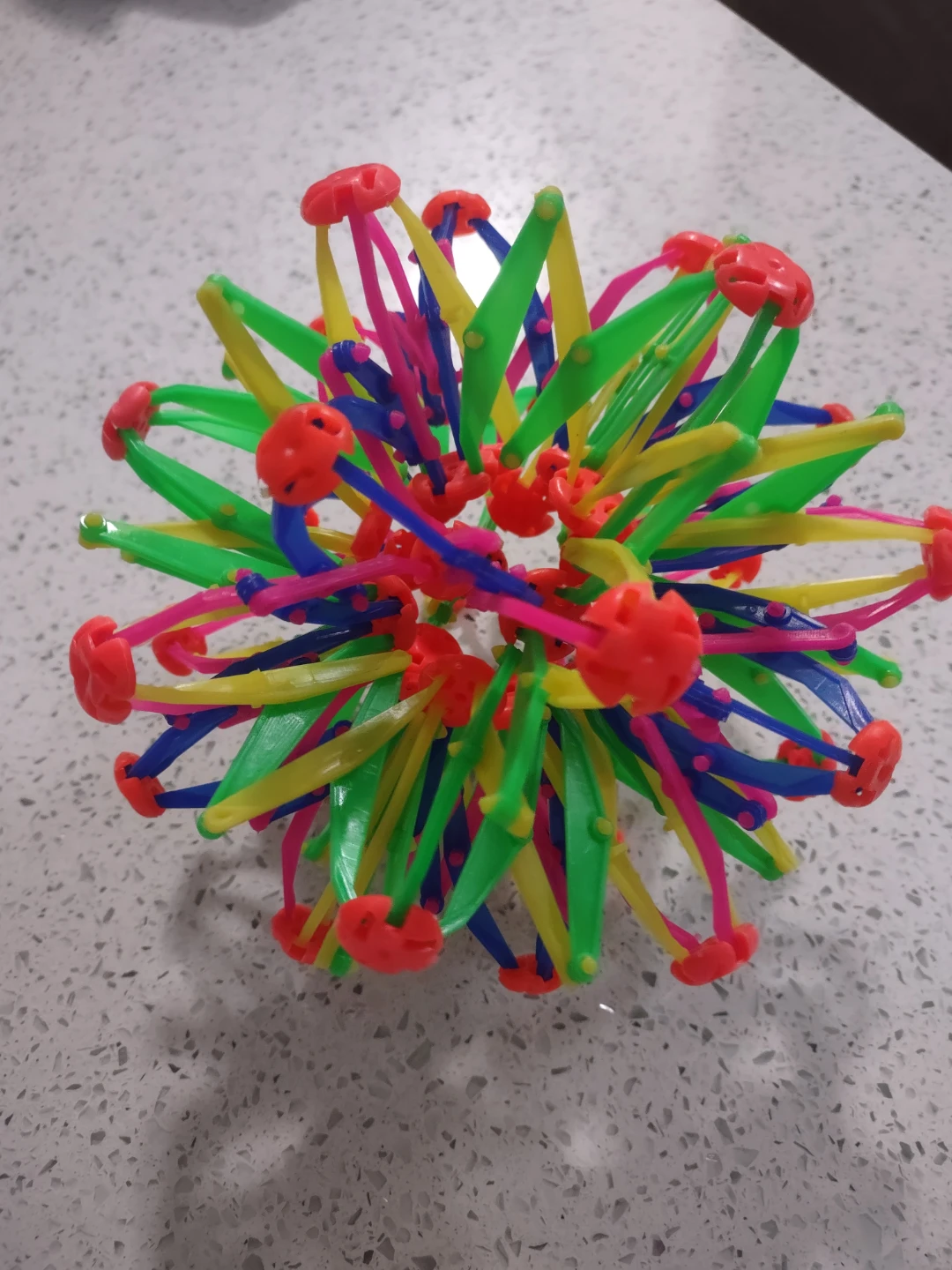 Hoberman Sphere Rainbow Toy
