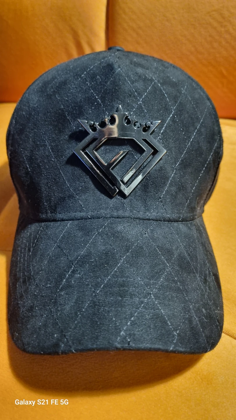 Exclusive Vibes Black Baseball Cap