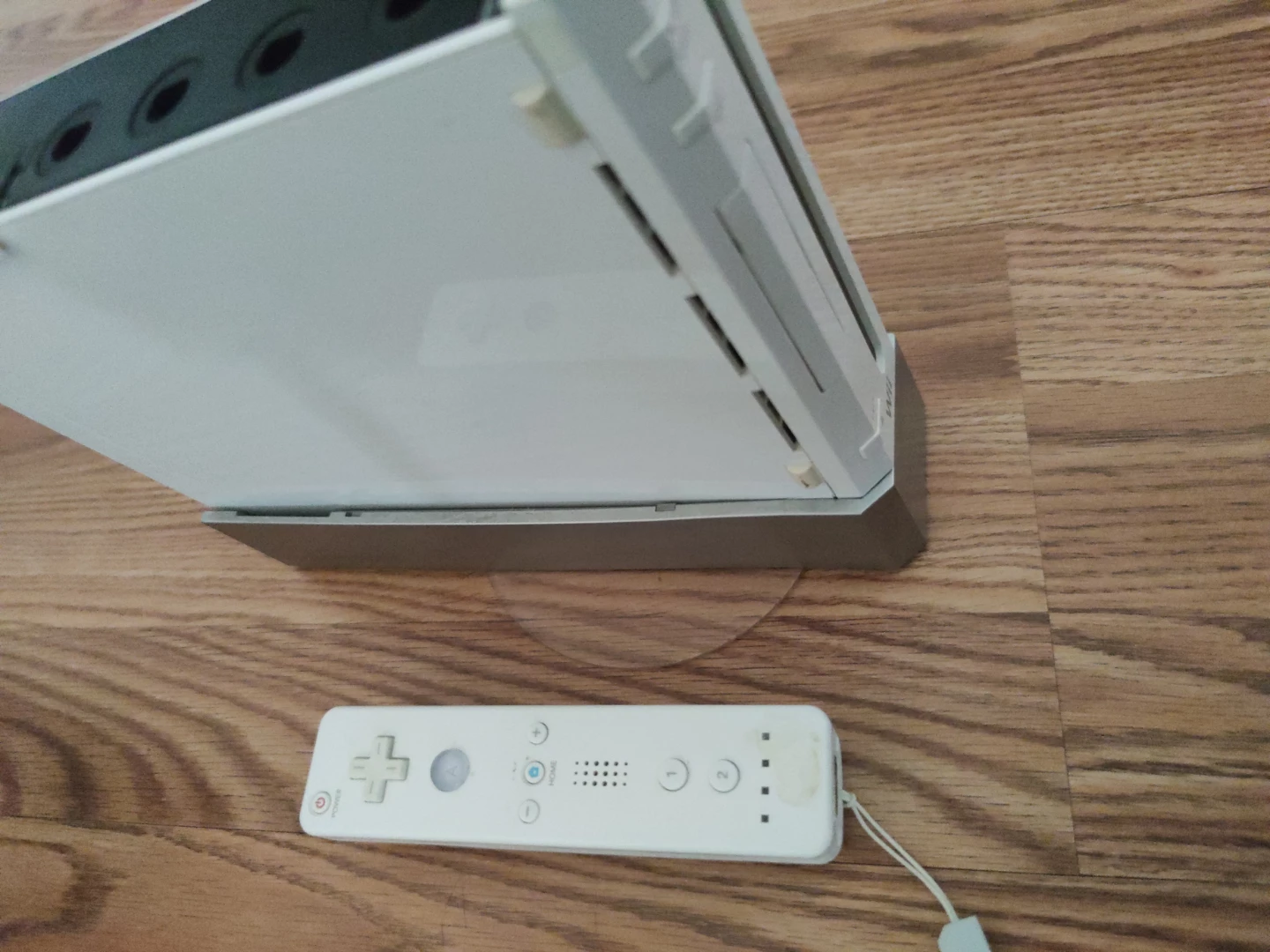 Nintendo Wii Console with Controller - photo 2