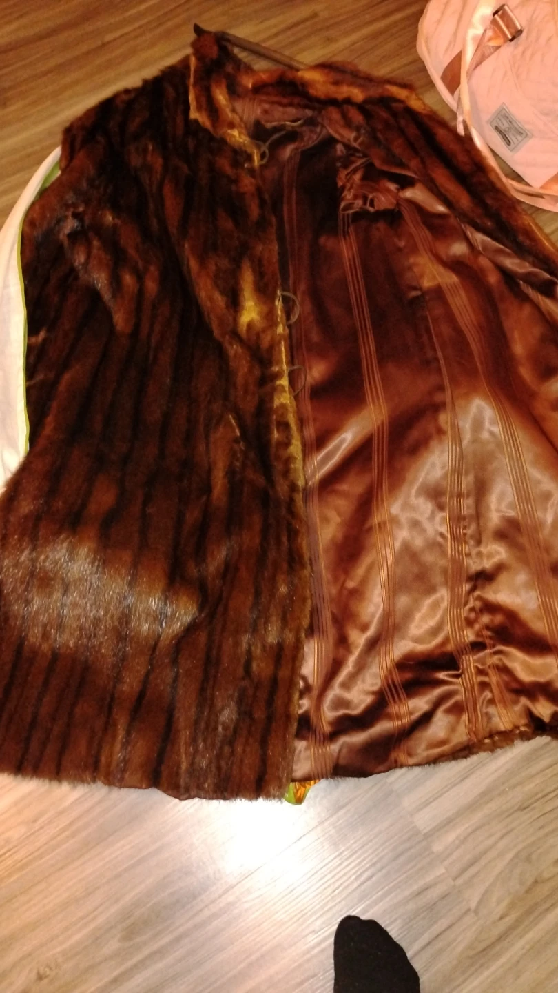 70's Vintage style Real Fur Coat - photo 2