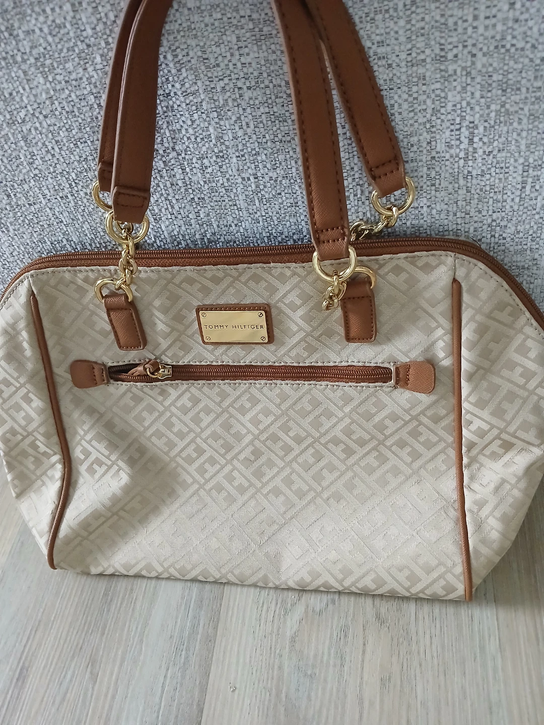NEW Tommy Hilfiger Tote Bag