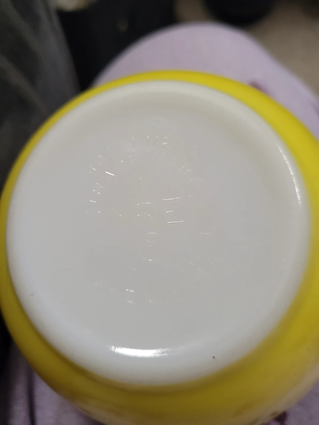 Vintage Pyrex Yellow Mixing Bowl - photo 2