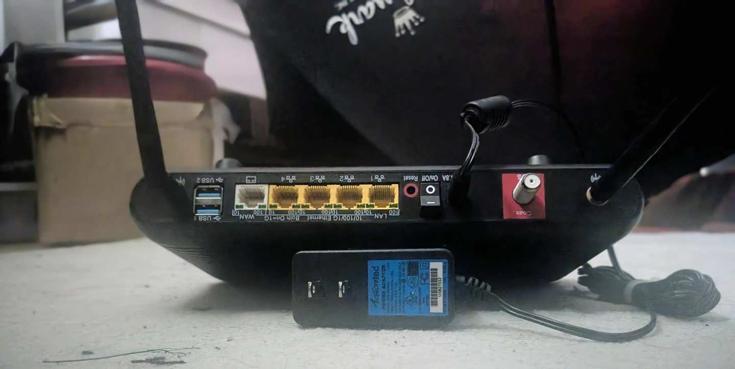Verizon Fios Router - photo 3