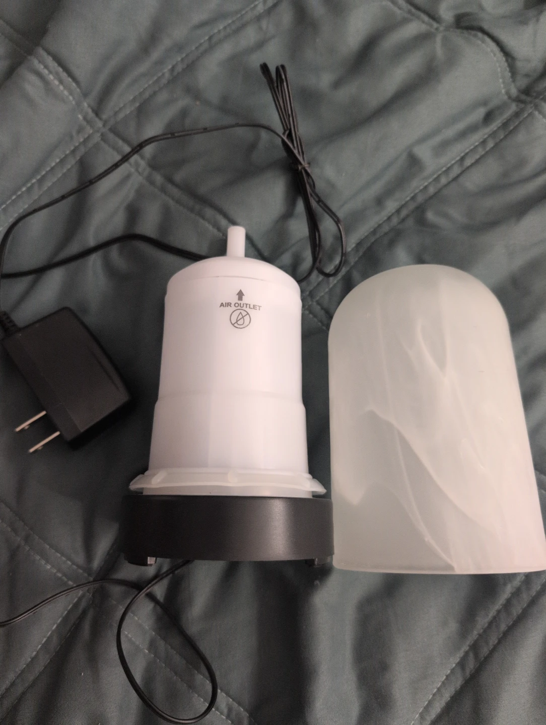 Aroma Diffuser with Frosted Glass Shade - photo 2