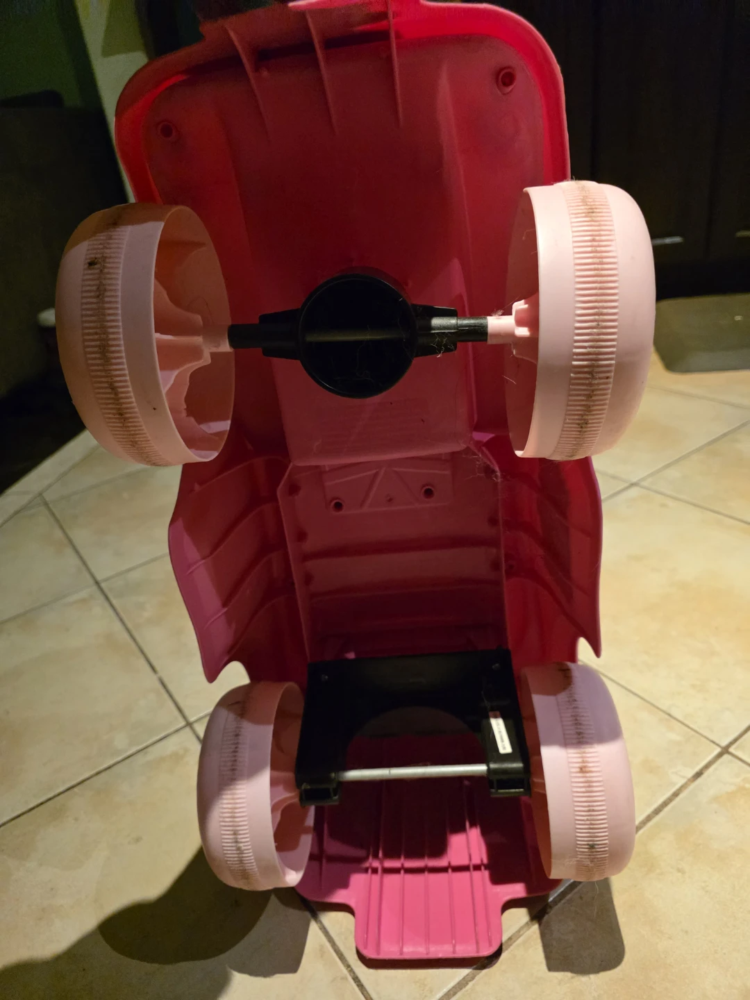 Disney Princess Ride-On Car - photo 4