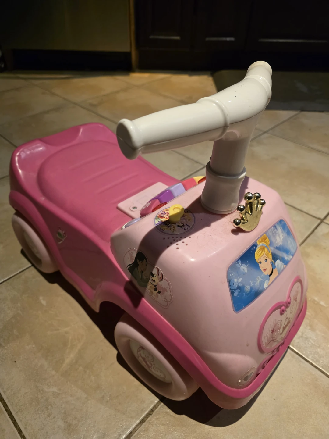 Disney Princess Ride-On Car - photo 5