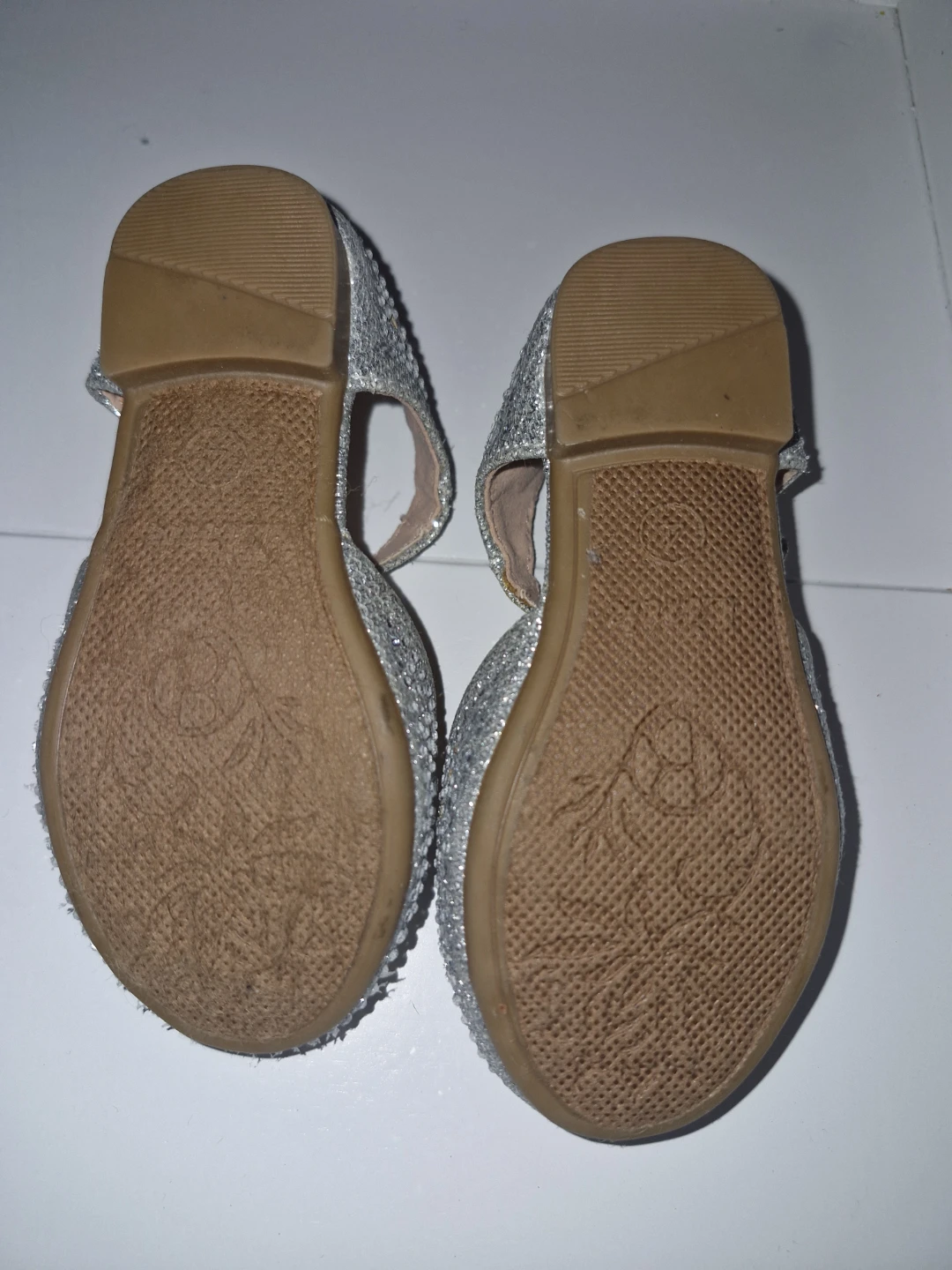 NEW Toddler sandals and Shoes - Size 4 and 5 - photo 5