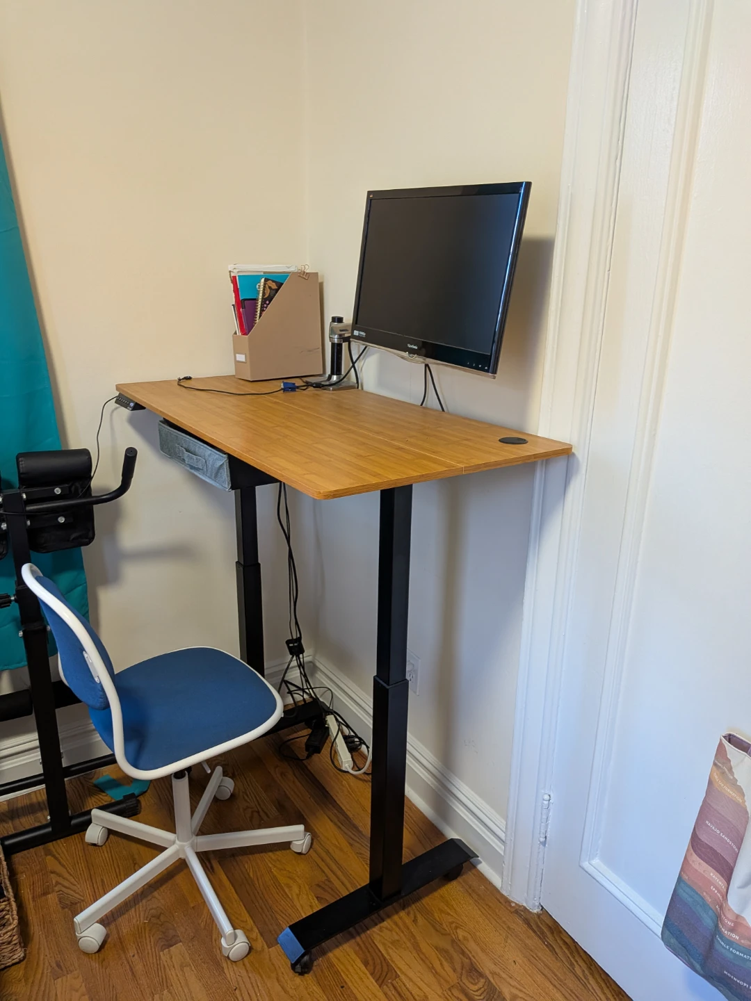 Standing desk+ monitor attached+chair - photo 2