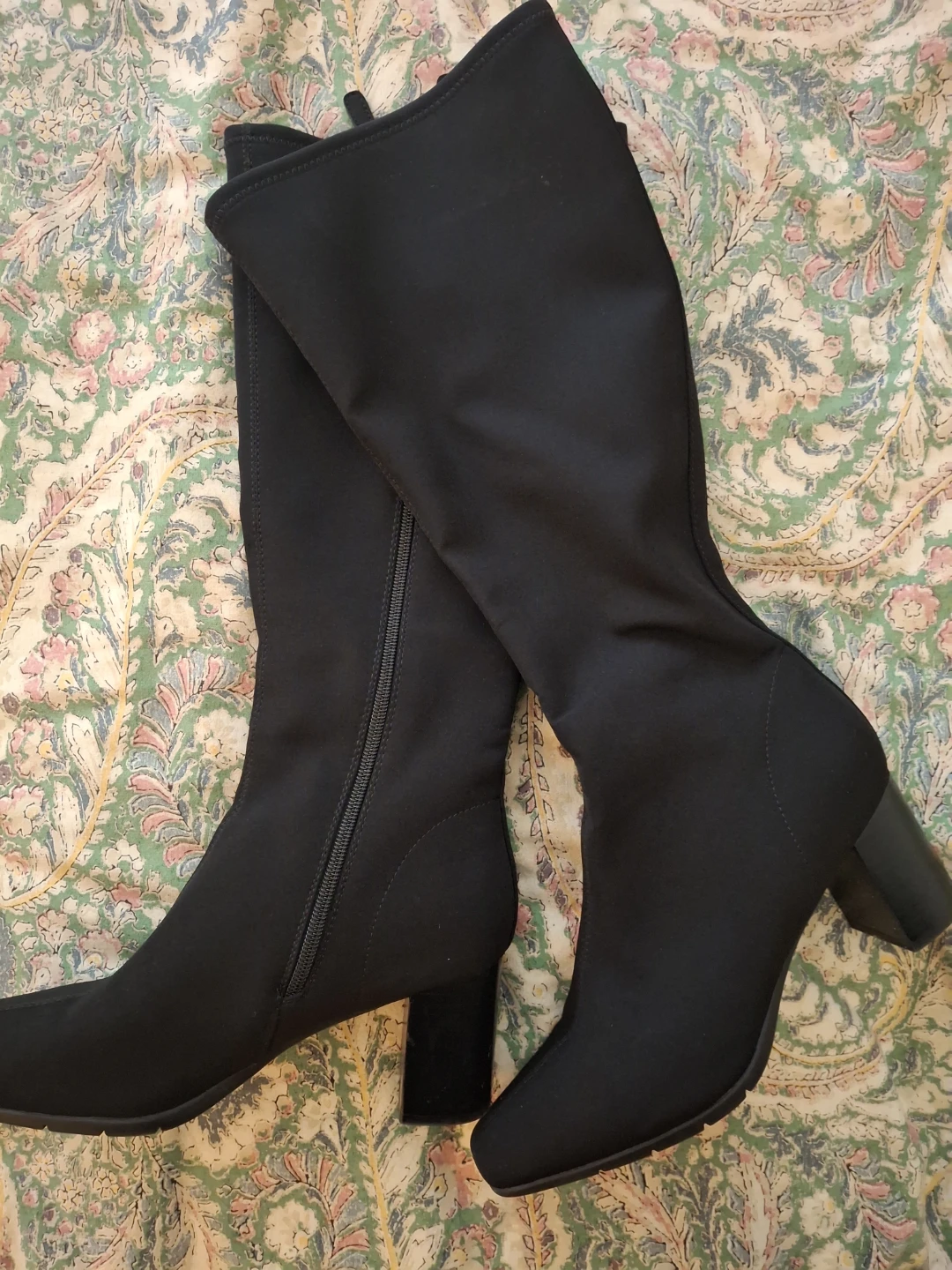 Aerosoles boots size 10