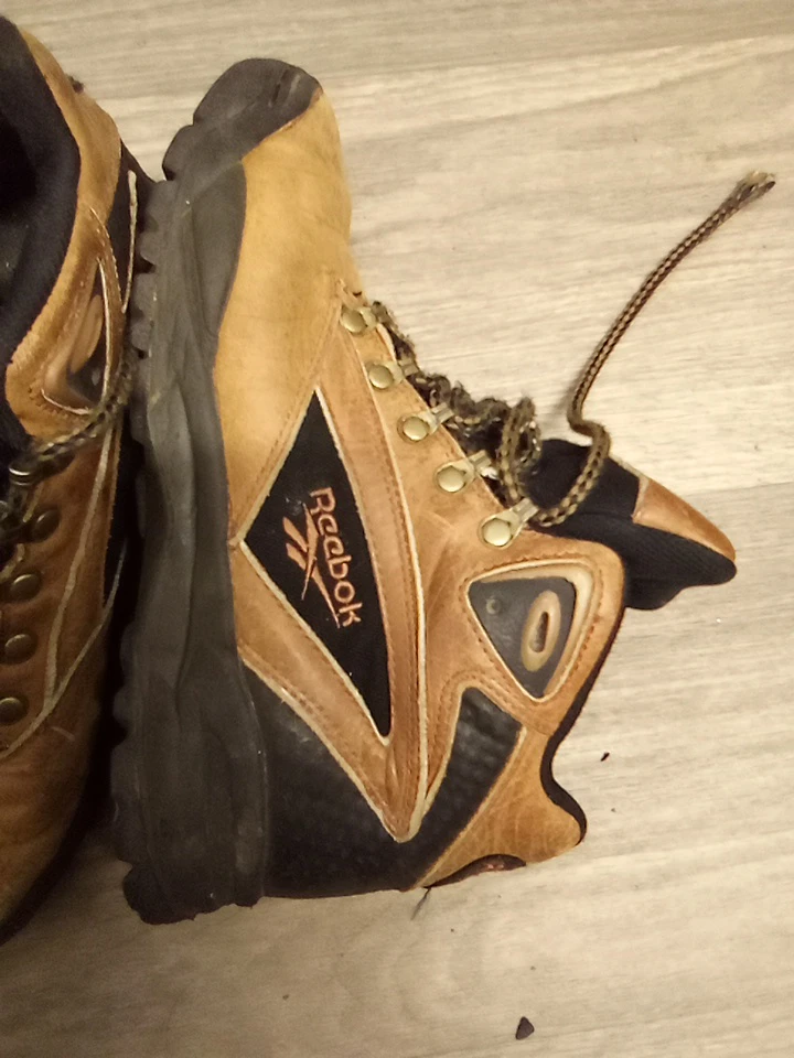 🥕 Reebok Brown Leather Hiking Boots - photo 2