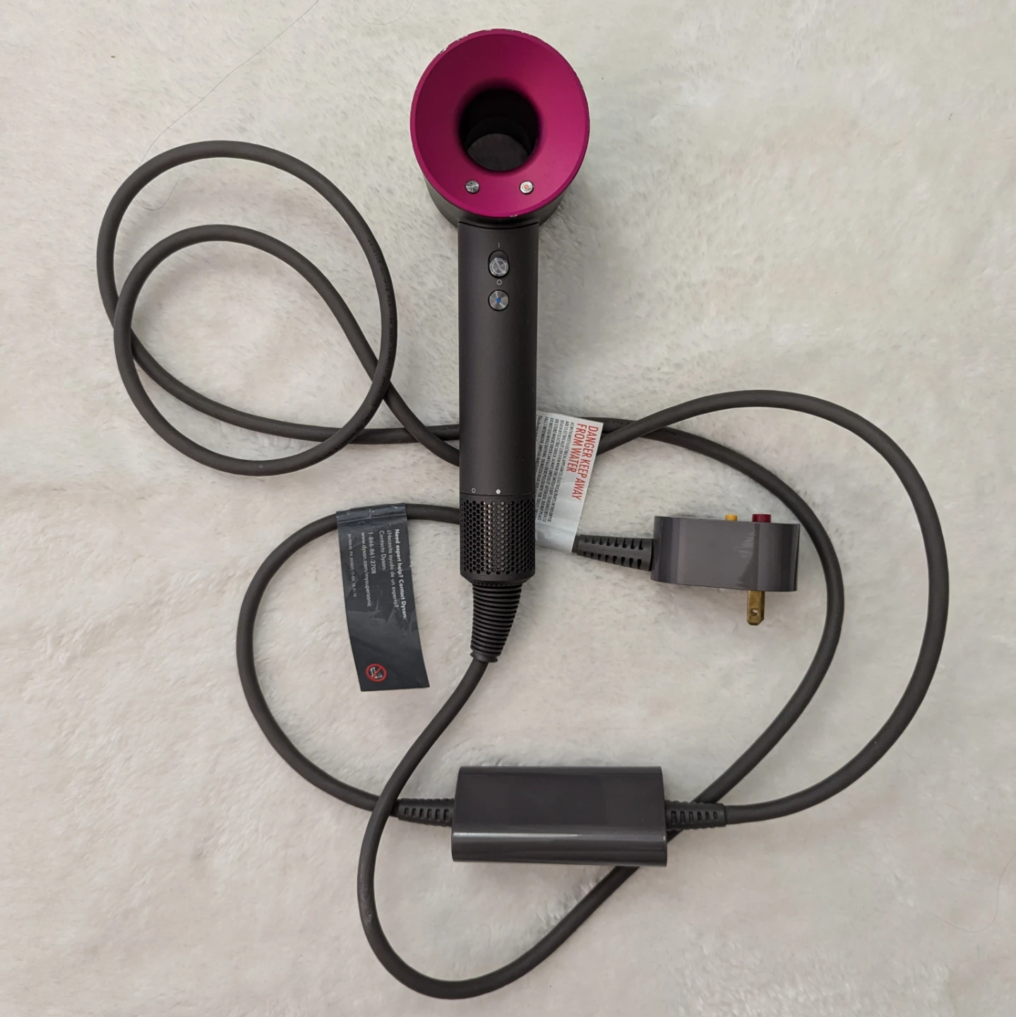 Dyson Supersonic Hair Dryer - Black/Fuchsia