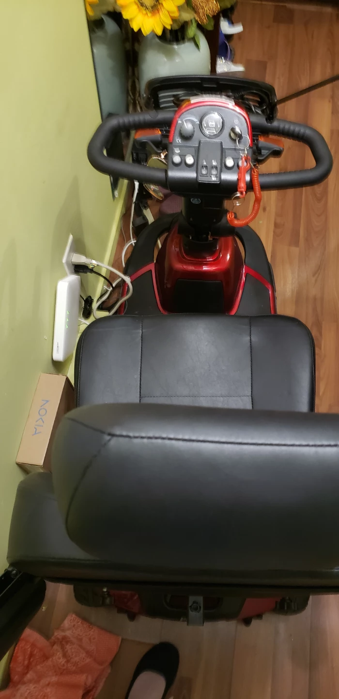 Pride Victory Twin 3/4 Wheel Scooter - photo 4