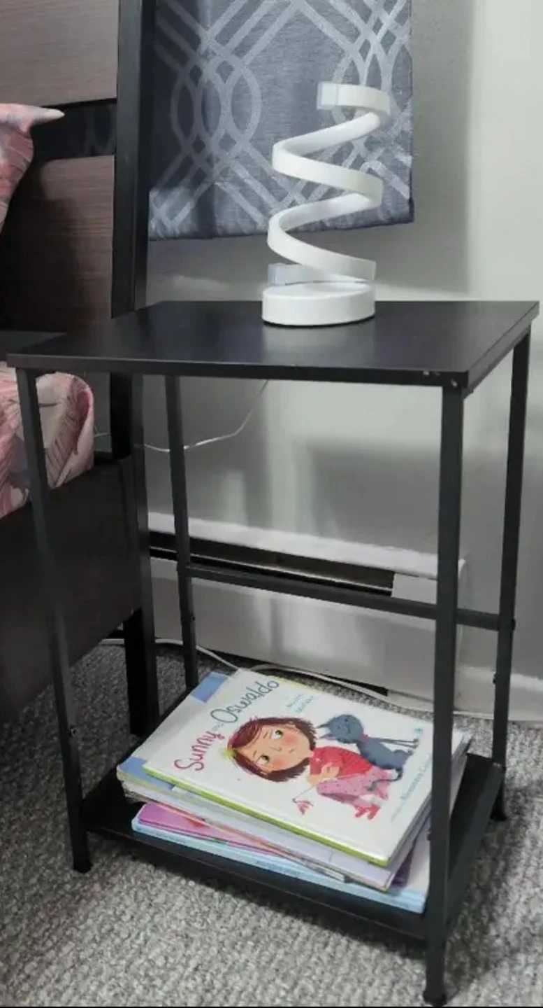 Brand new pair of end tables in box - photo 2