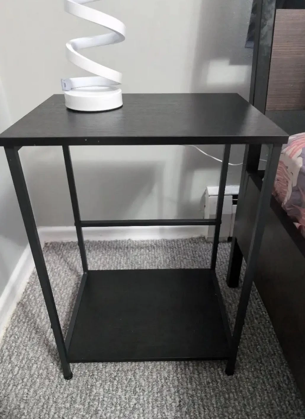 Brand new pair of end tables in box - photo 4