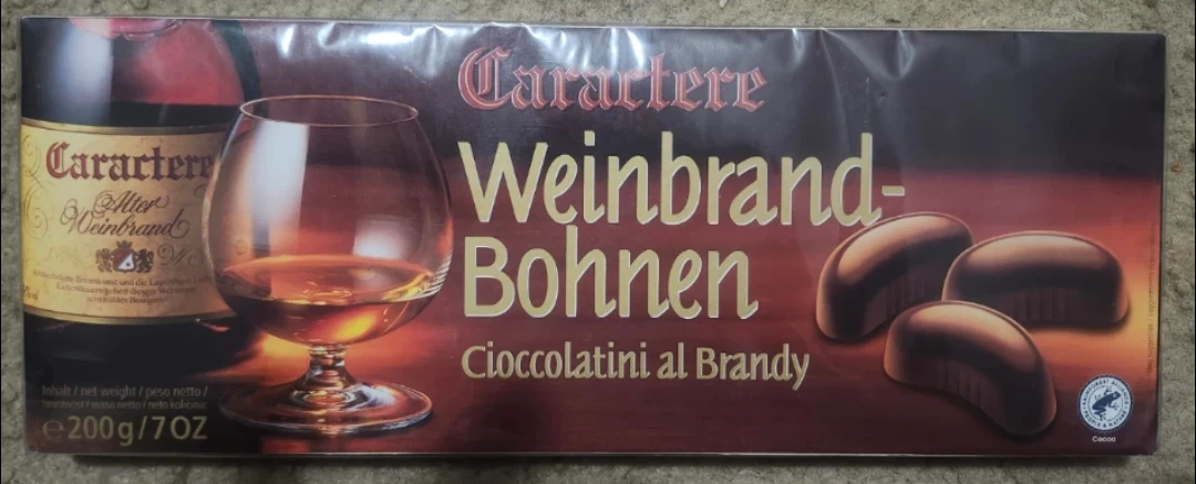 Caractere Weinbrand Bohnen Chocolates