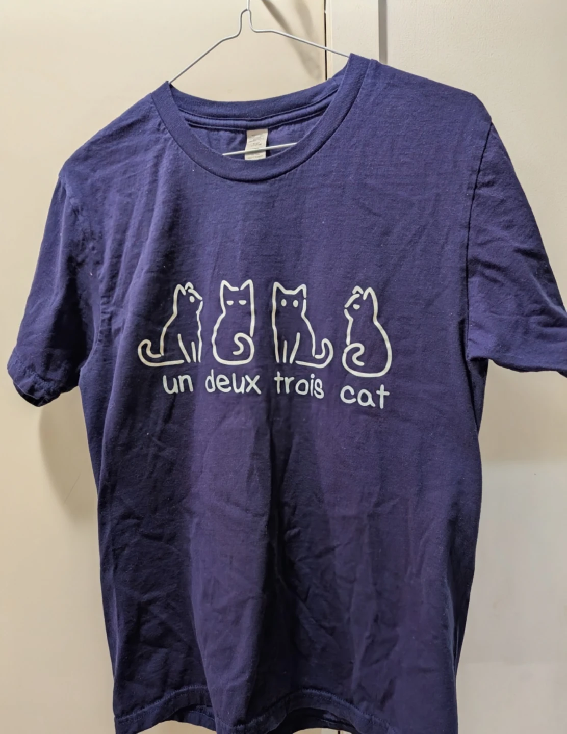 Navy Blue "un deux trois cat" T-Shirt