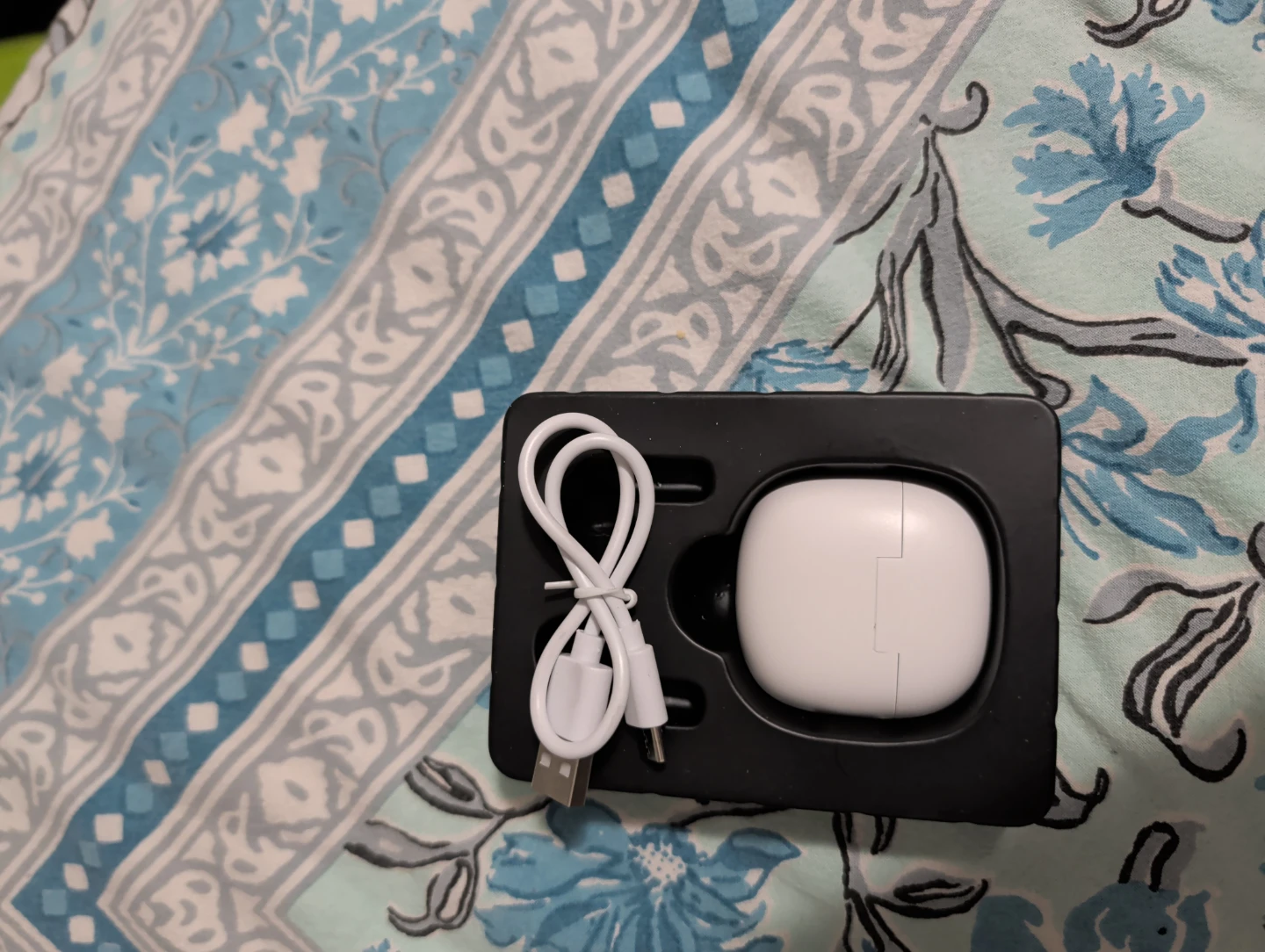 S23 True Wireless Earphones - New! - photo 2