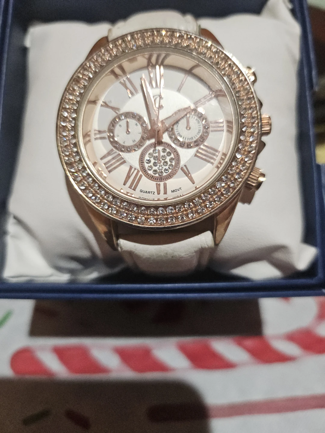 Ladies' Fashion Watch with Rhinestones