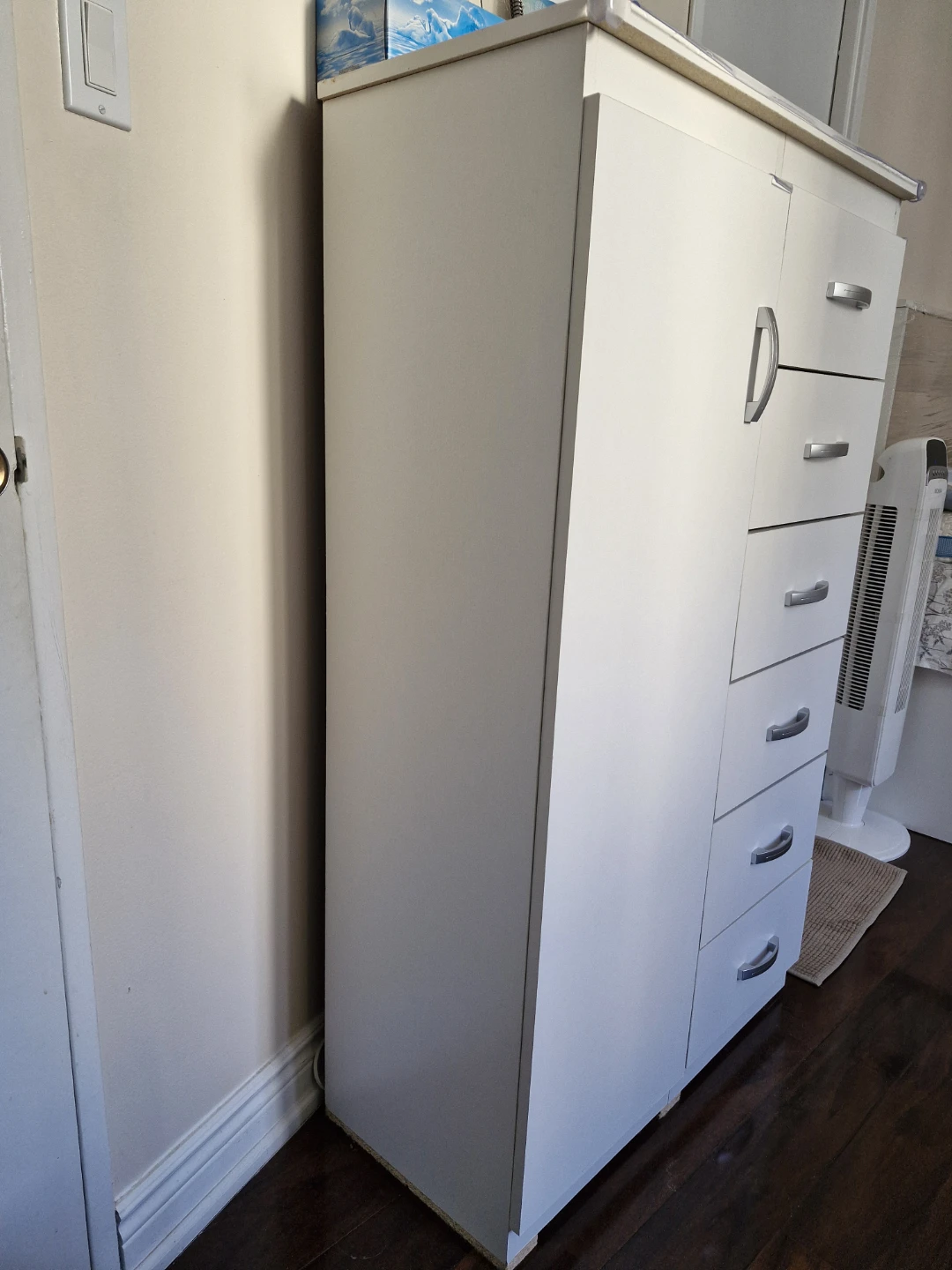 White Chest of Drawers with Cabinet - photo 4