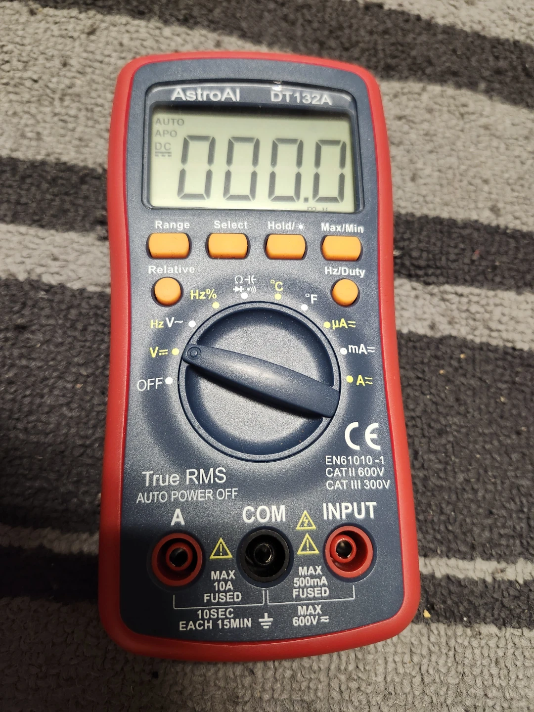 AstroAI DT132A Digital Multimeter LIKE NEW (no probe)