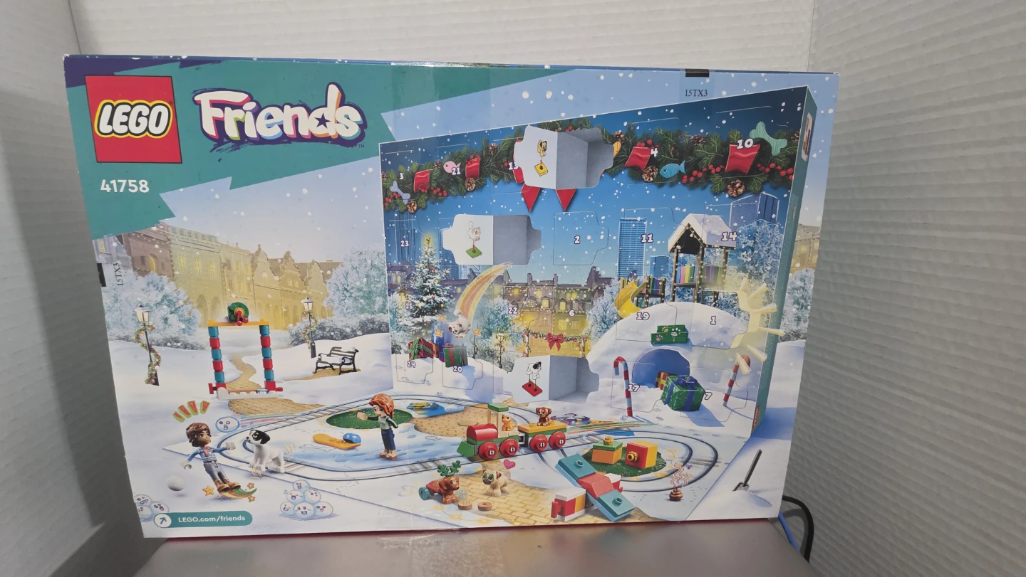 LEGO Friends Advent Calendar 41758 (2023) - photo 3