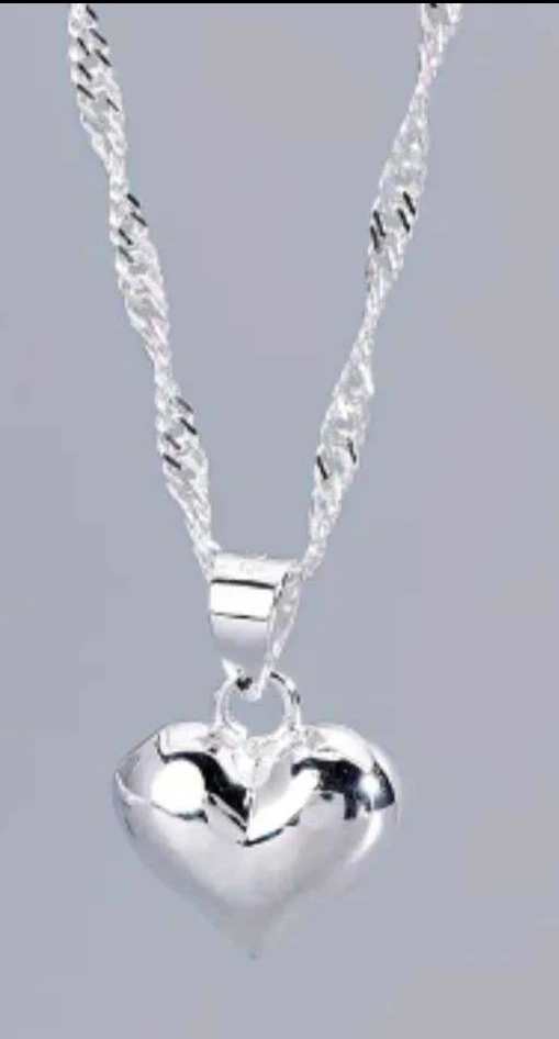 Silver Heart Pendant Necklace