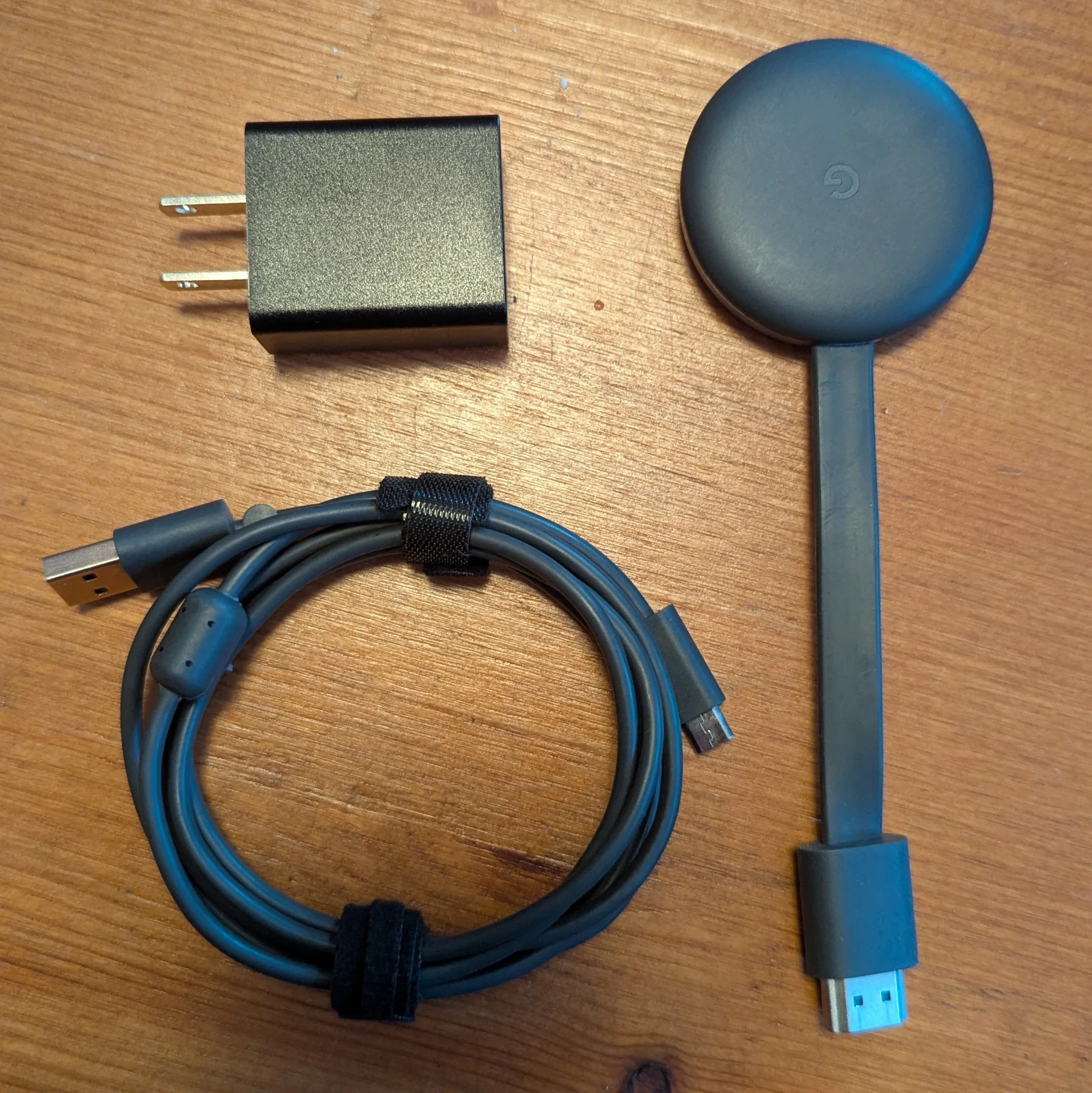 Google Chromecast 1080p - 2nd Generation (NC2-6A5)