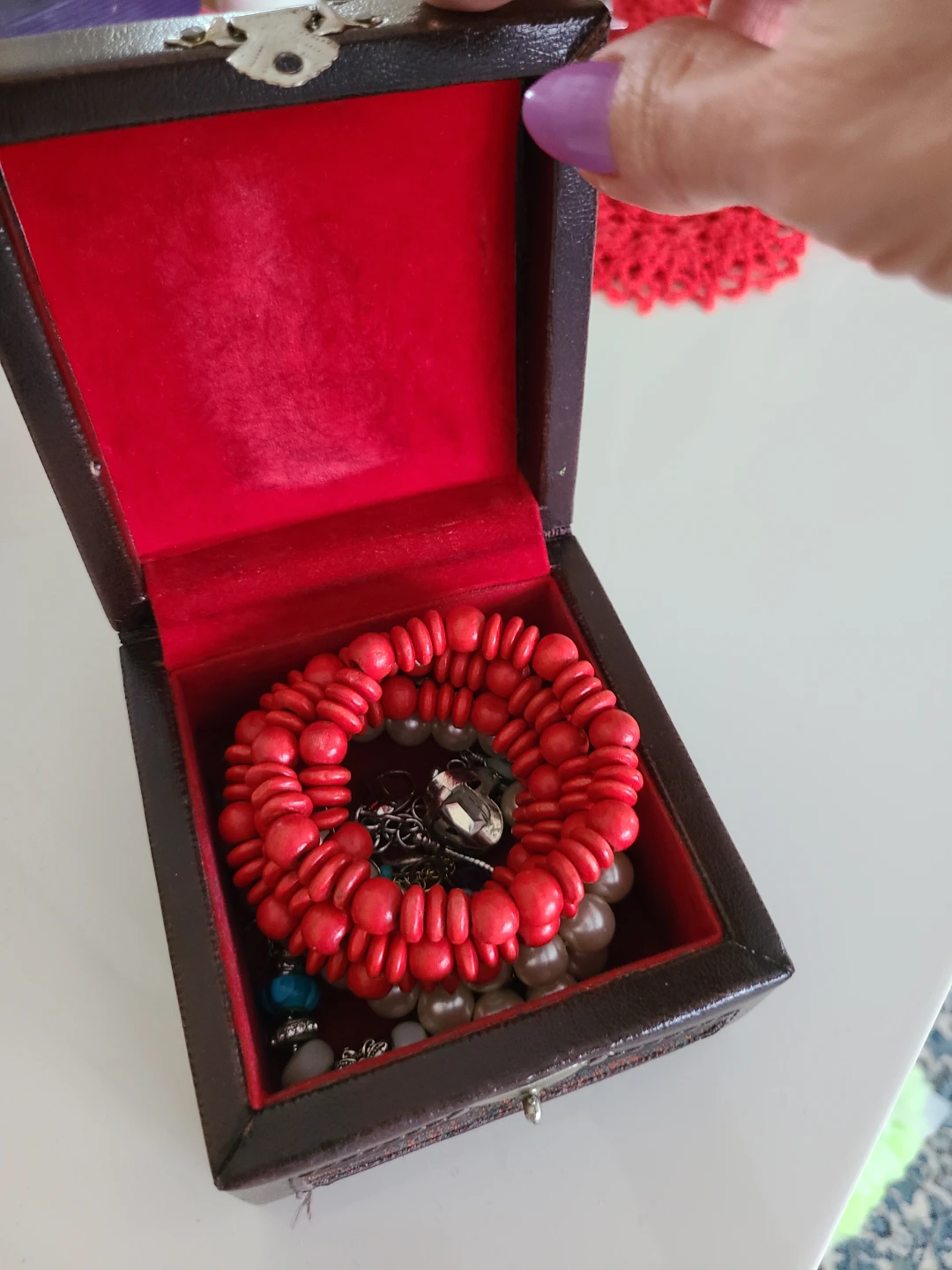 Hand made persian Jewelry Box with Red Interior - photo 2