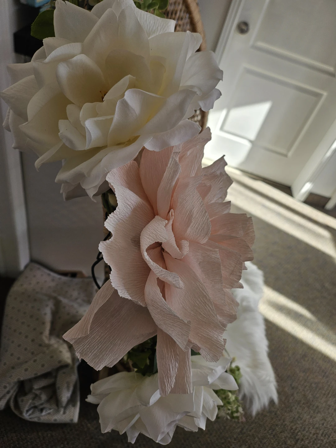 Wicker Peacock Chair with Faux Floral Garland - photo 4