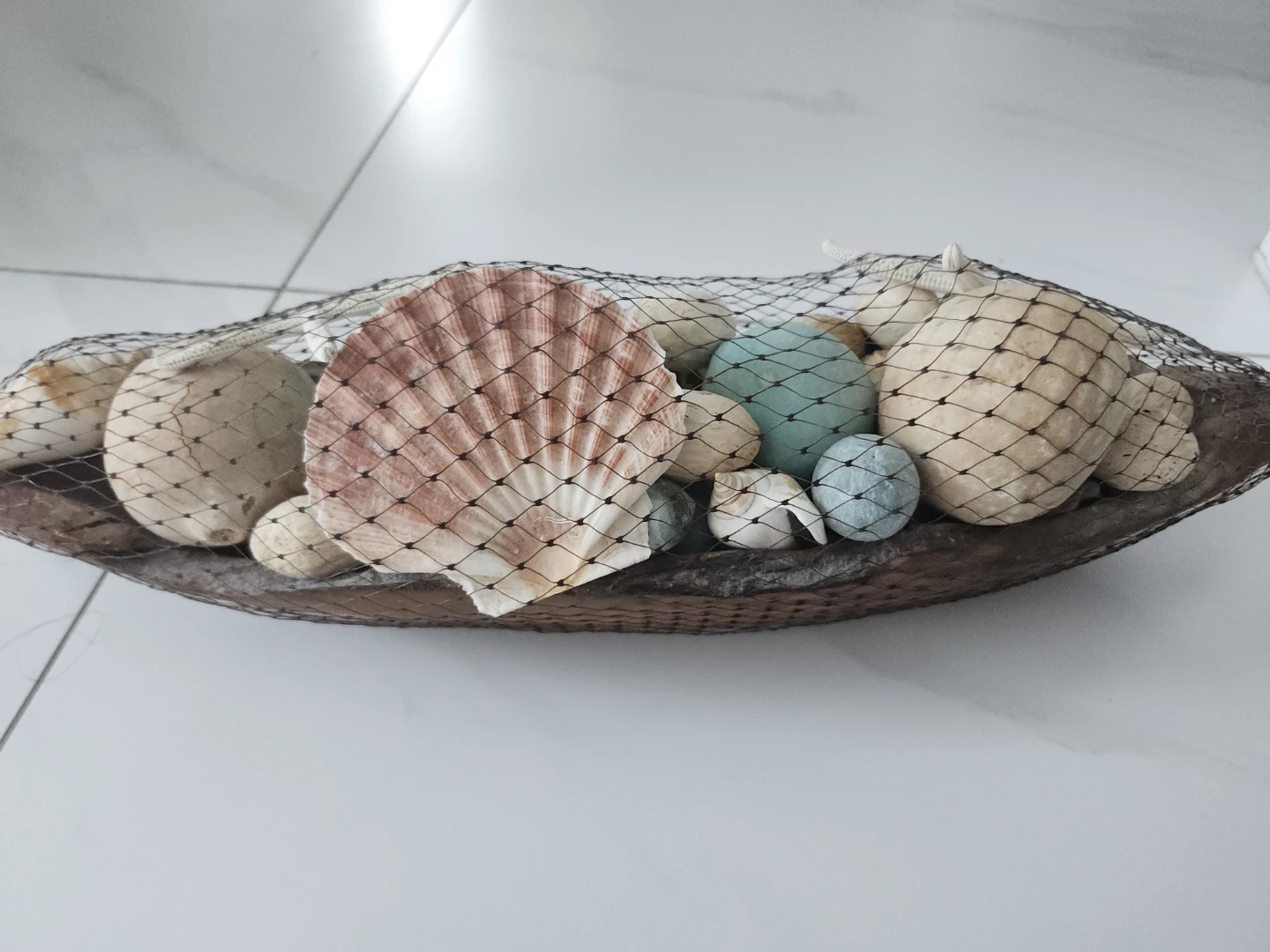 Decorative Bowl with Shells and Sea Stars