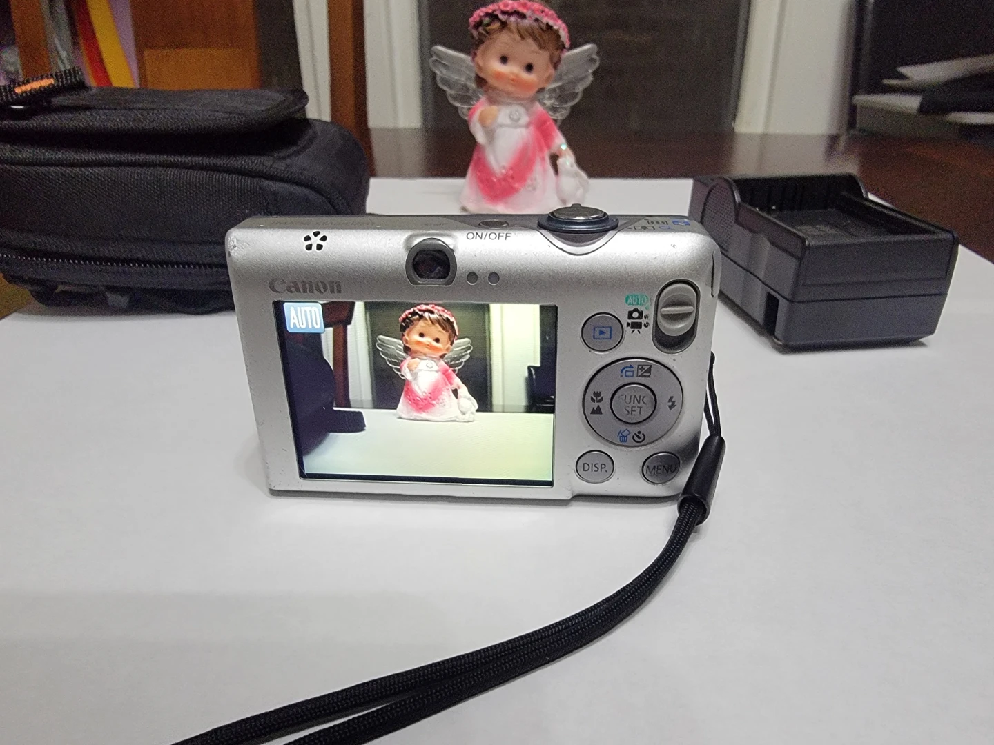 Canon Powershot  SD1200 Camera