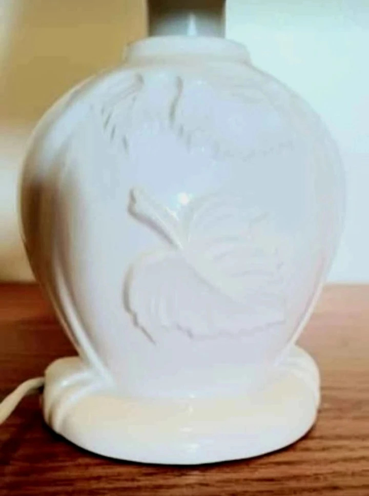 Vtg.Royal Doulton Bunnykins Porcelain Lamp - photo 3