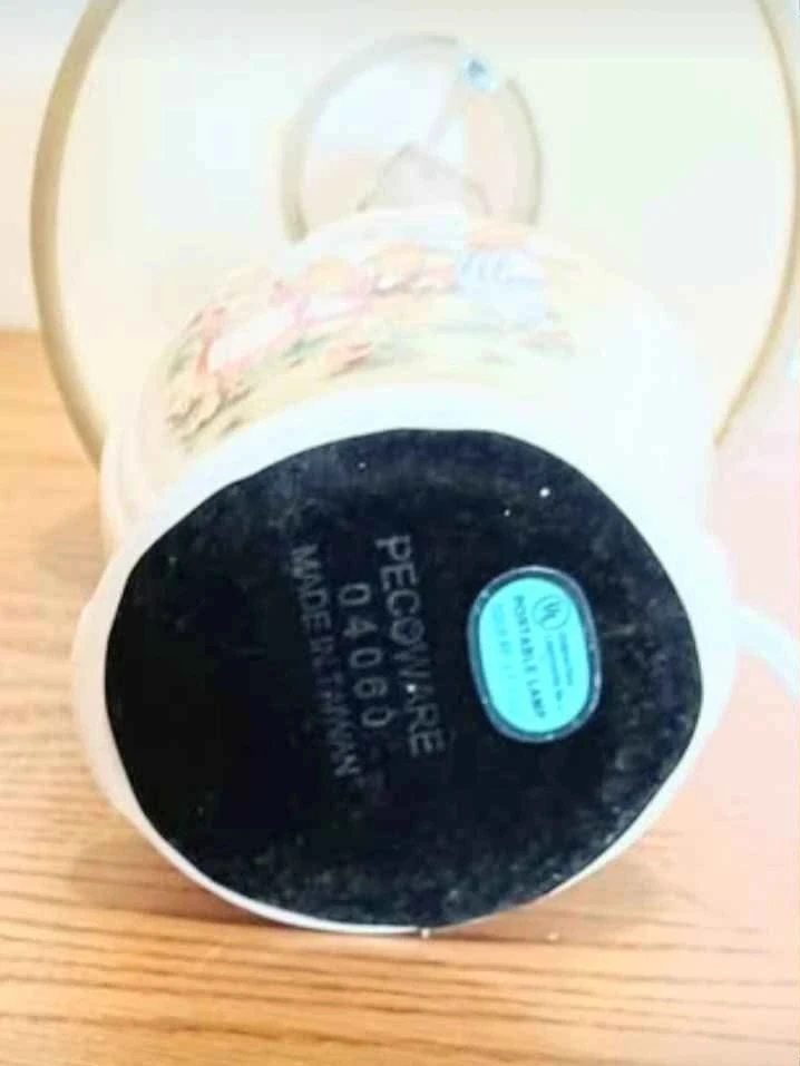 Vtg.Royal Doulton Bunnykins Porcelain Lamp - photo 4