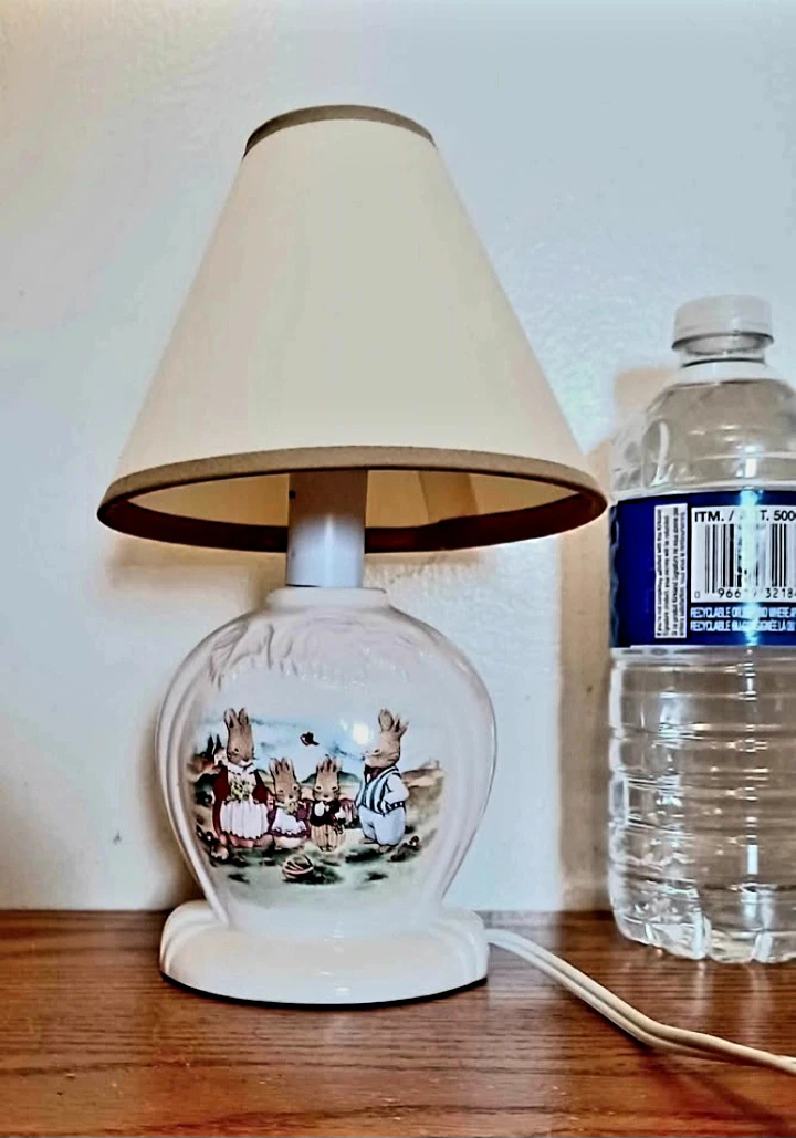 Vtg.Royal Doulton Bunnykins Porcelain Lamp - photo 5