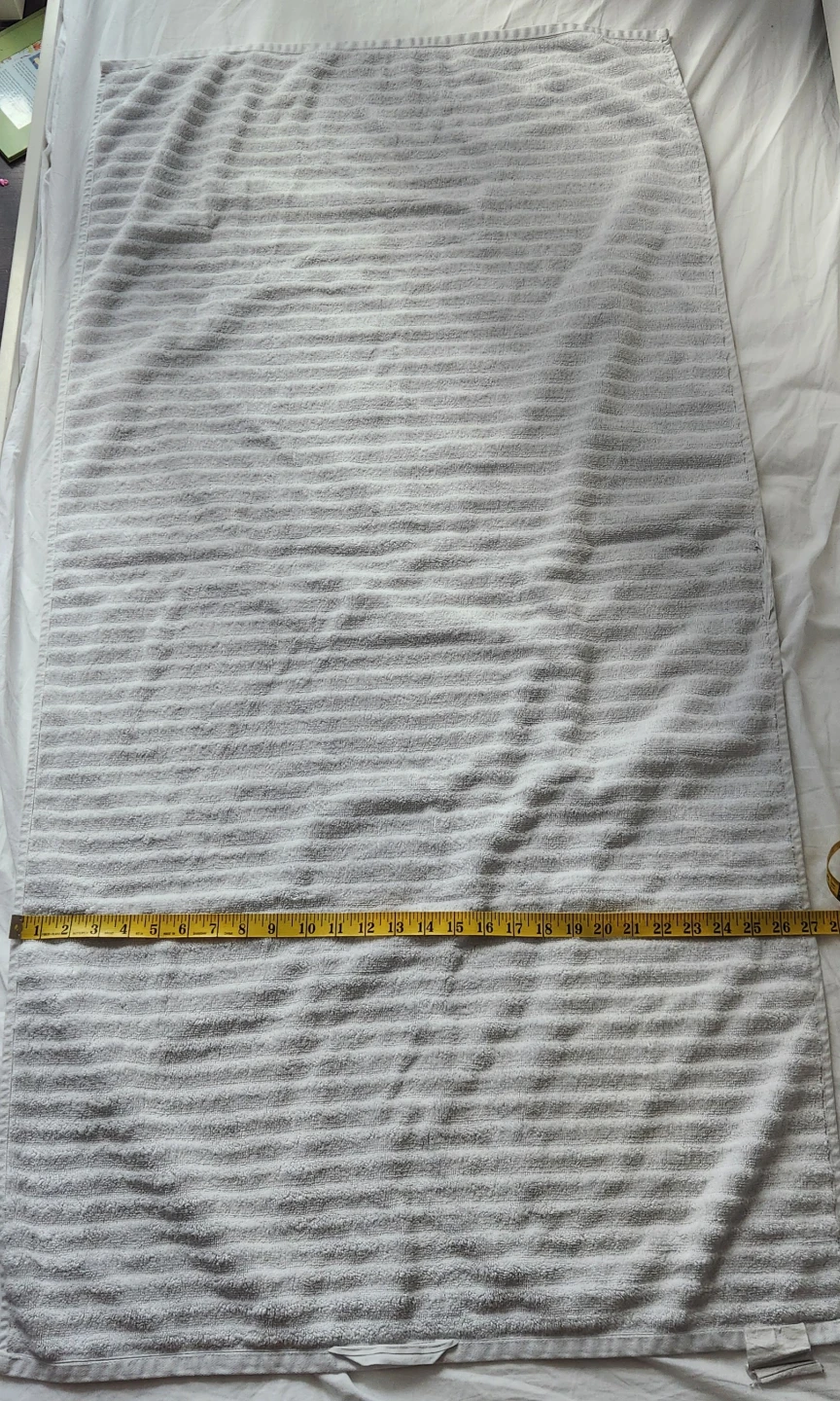 Pink & White Bath Towels - 27x52 inches - photo 3