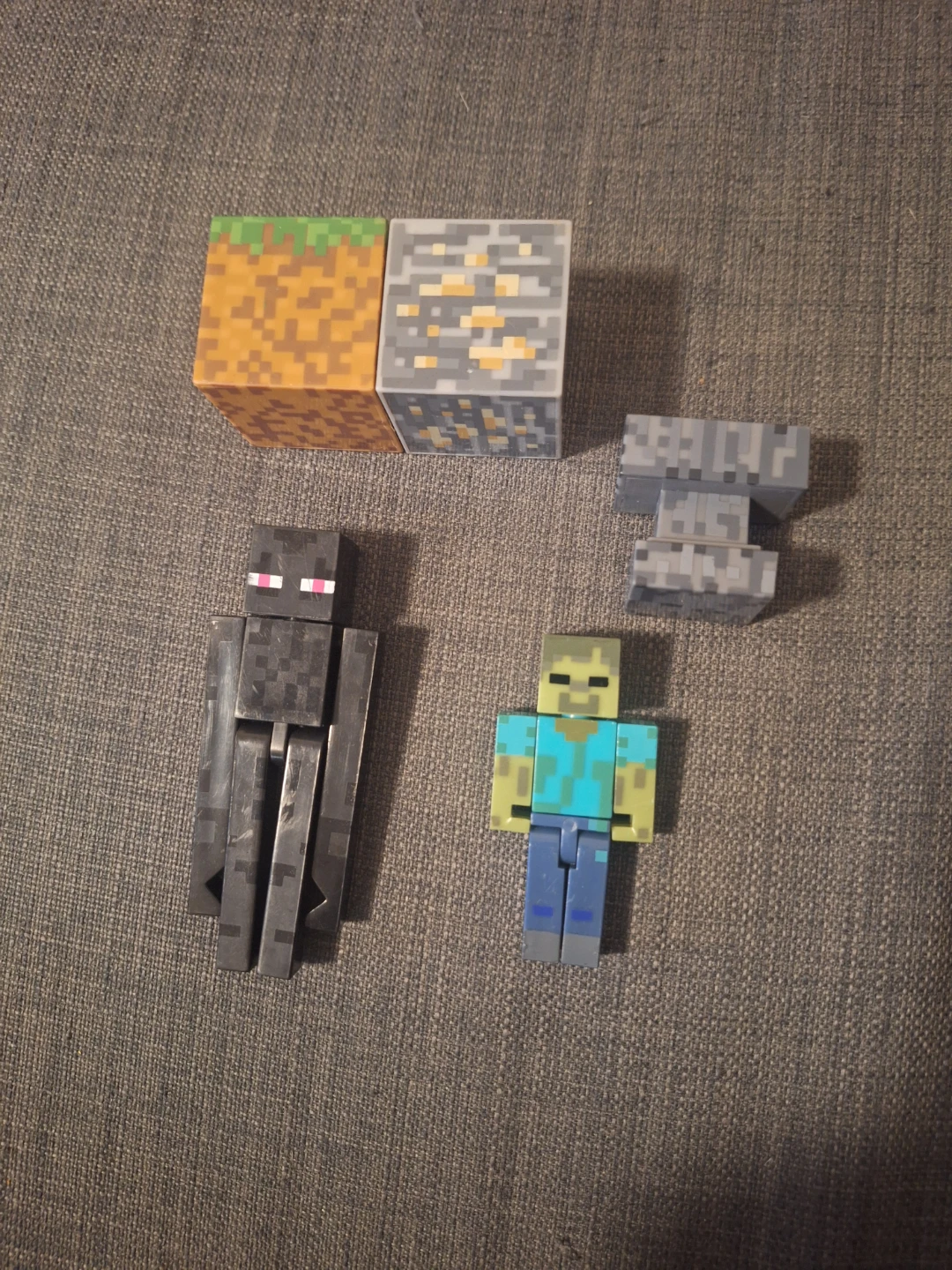 Minecraft Action Figures & Blocks
