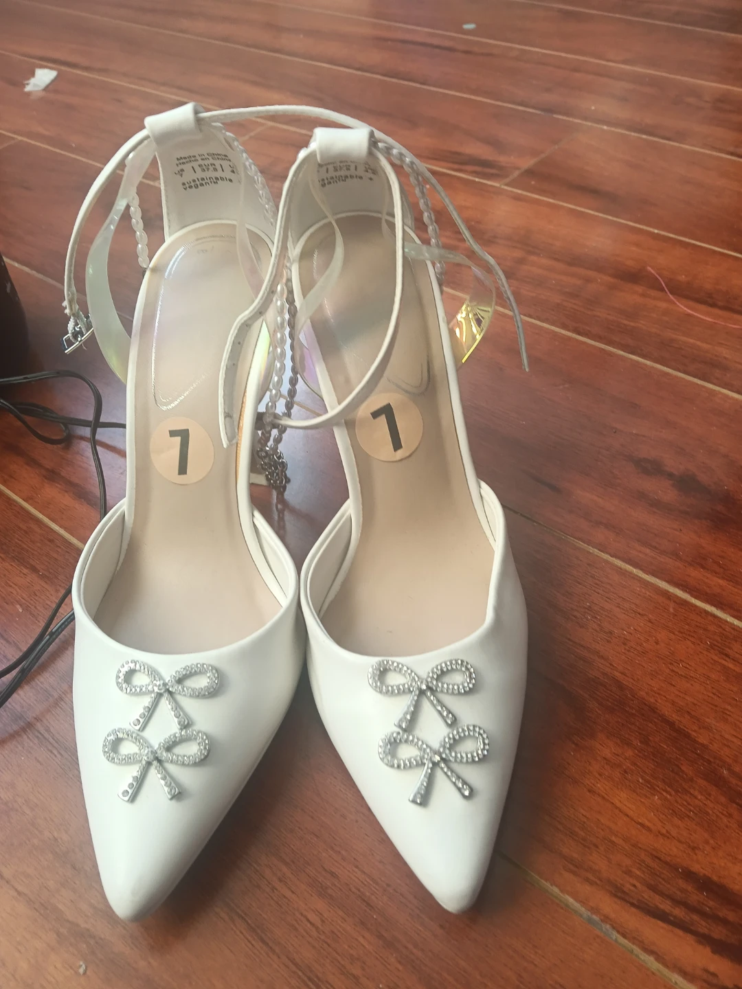 White heels - Size 7