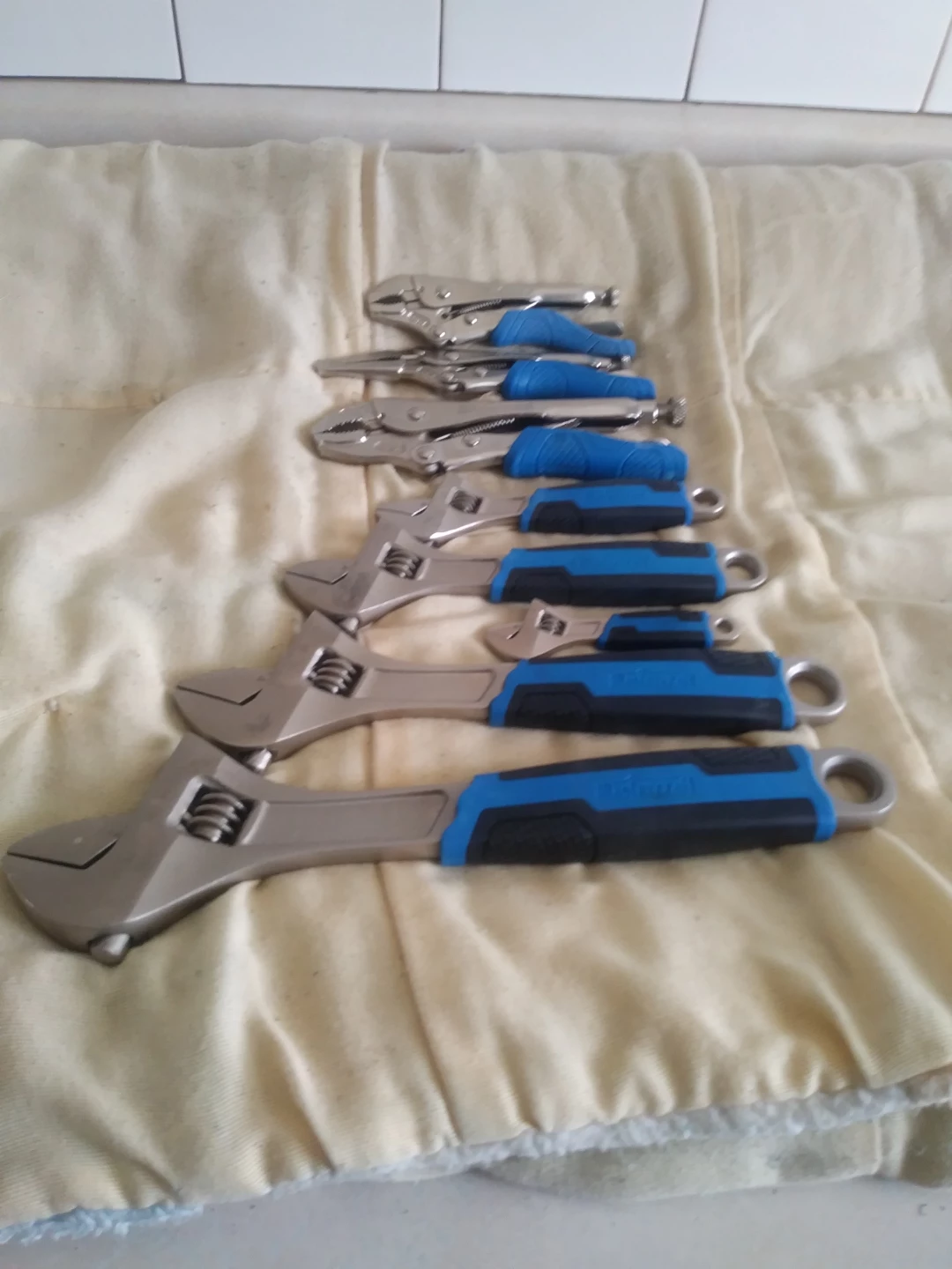 Adjustable Wrenches and Pliers Set
