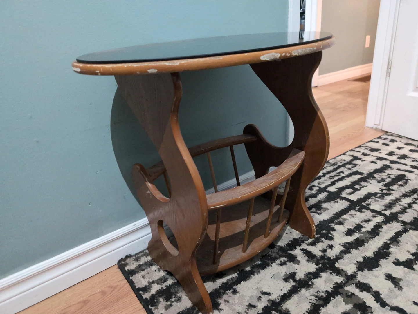 Classic end table