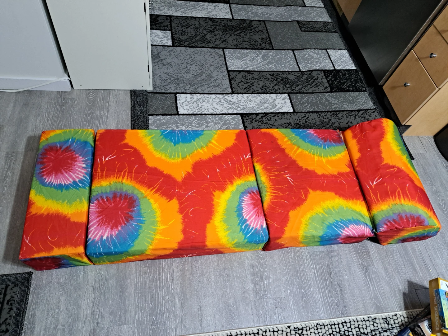 ComfyKids 2-in-1 Flip Chair - Rainbow Tie Dye - photo 2