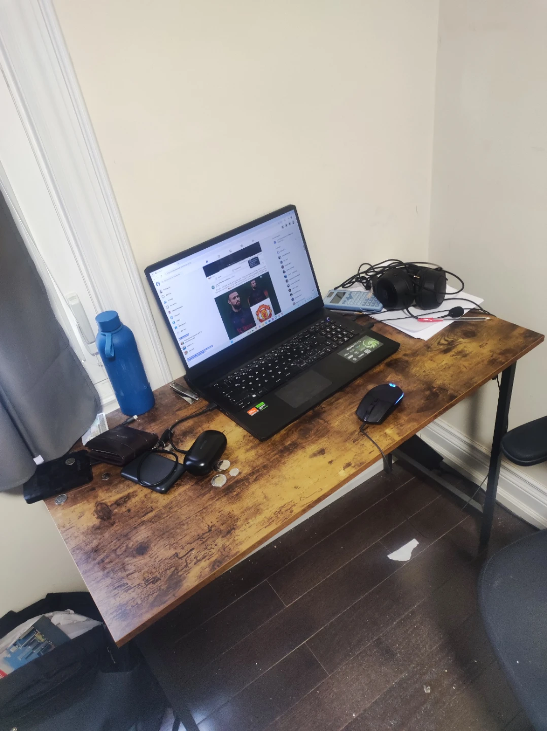 table - photo 2