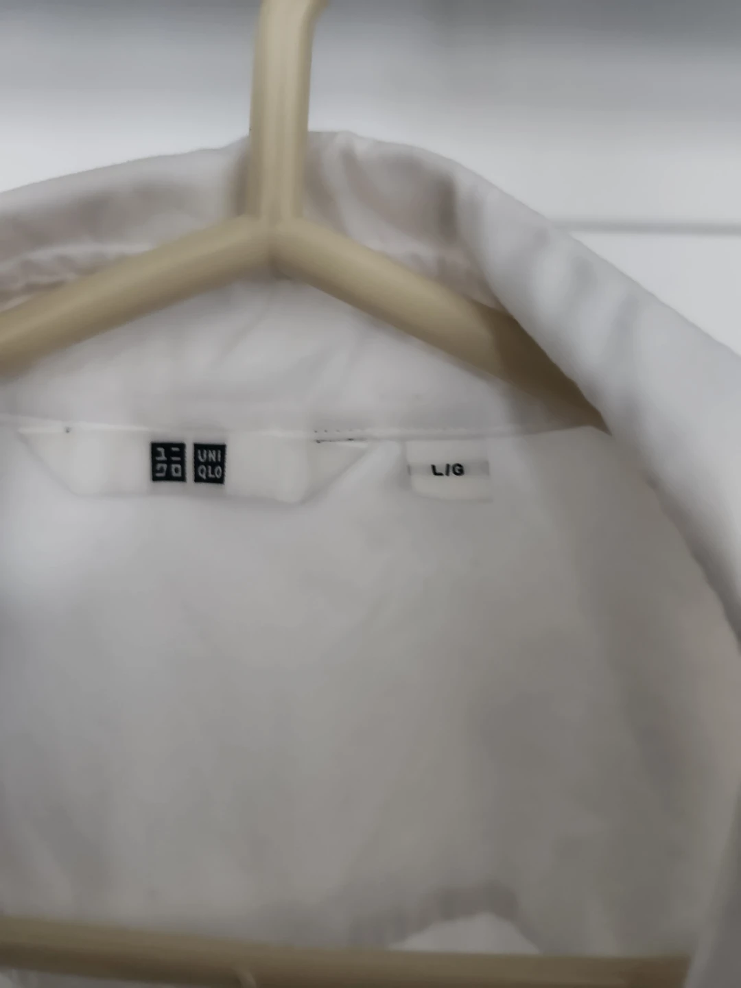 UNIQLO White Button-Up Shirt - Large - photo 2