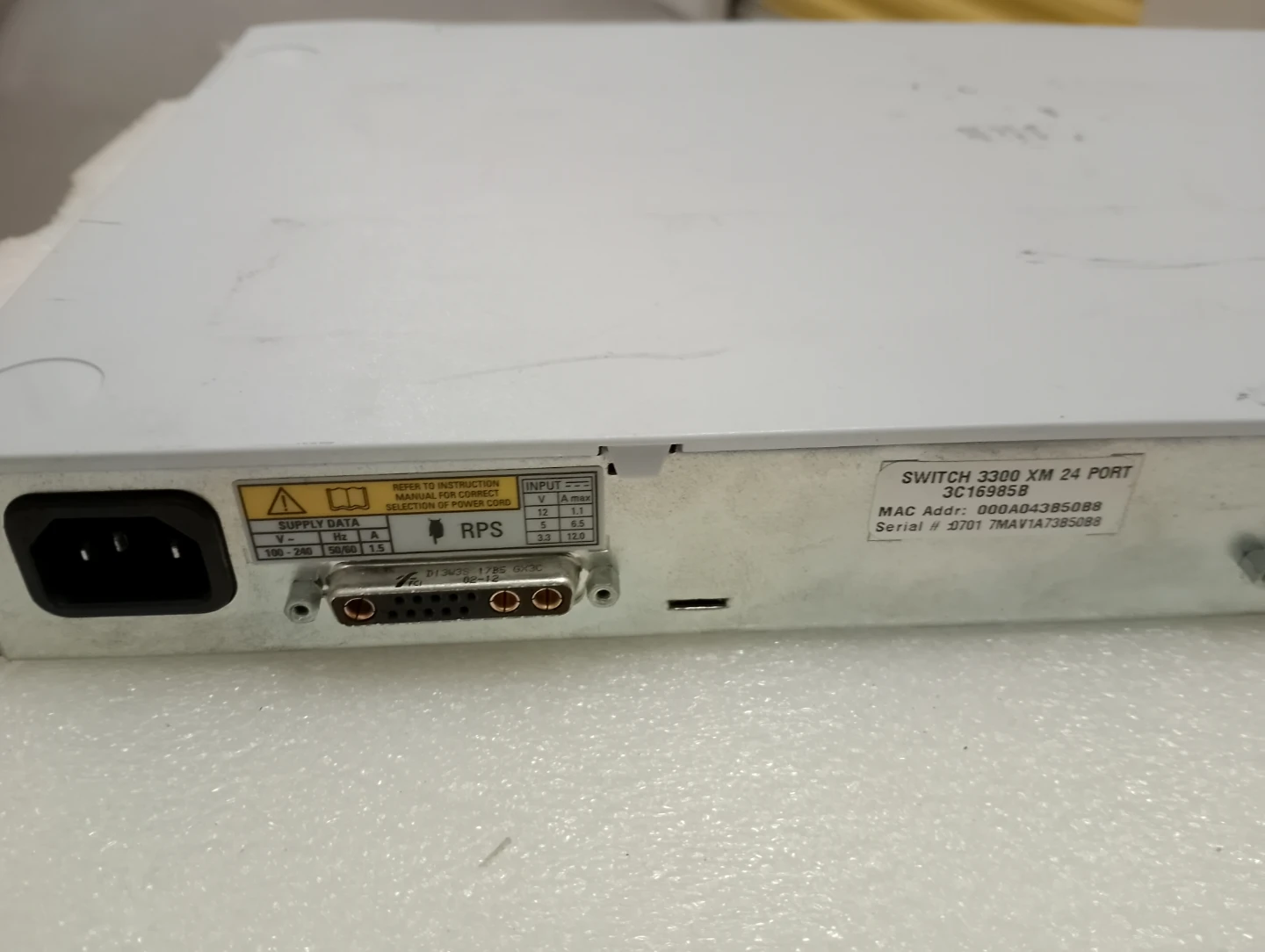 3Com Switch 3300 XM 24 Port Good Condition - photo 3