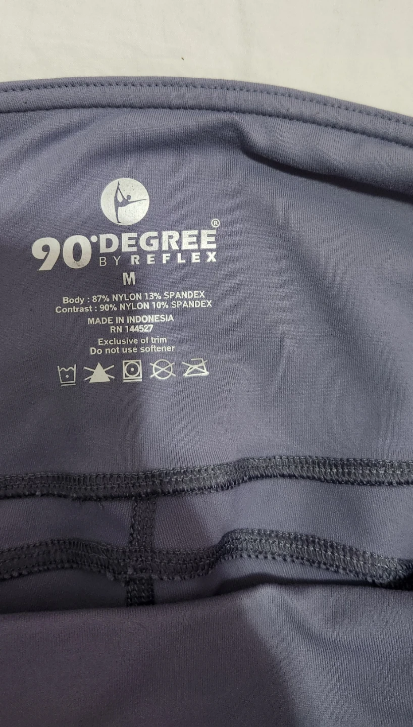 90 Degree by Reflex Grey Capri Leggings - Size M - photo 5